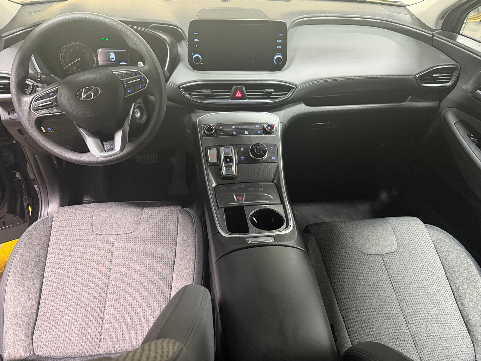 Thumbnail: 2023 Hyundai Santa Fe - 3