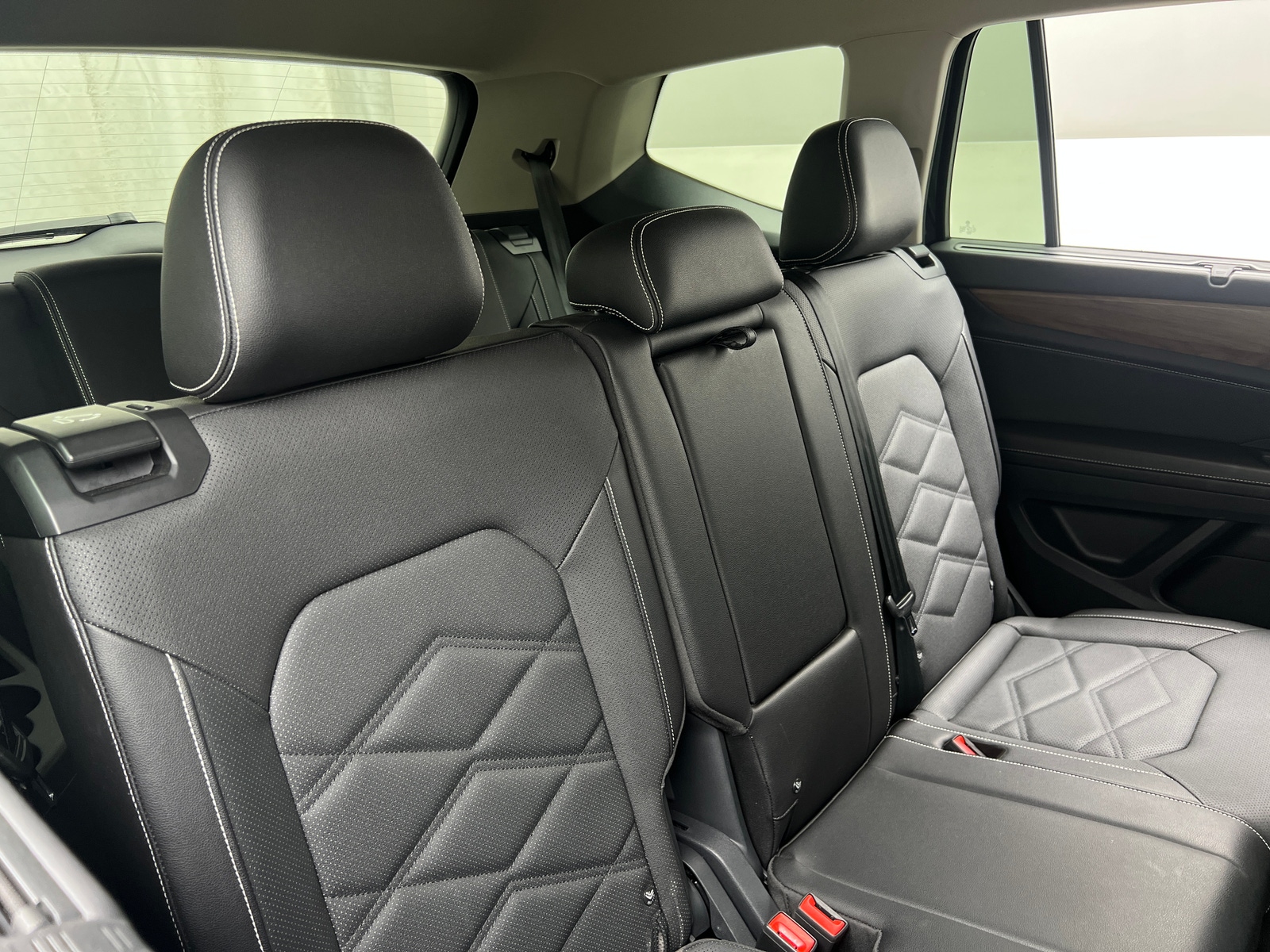 Thumbnail: 2026 Volkswagen Atlas - 5