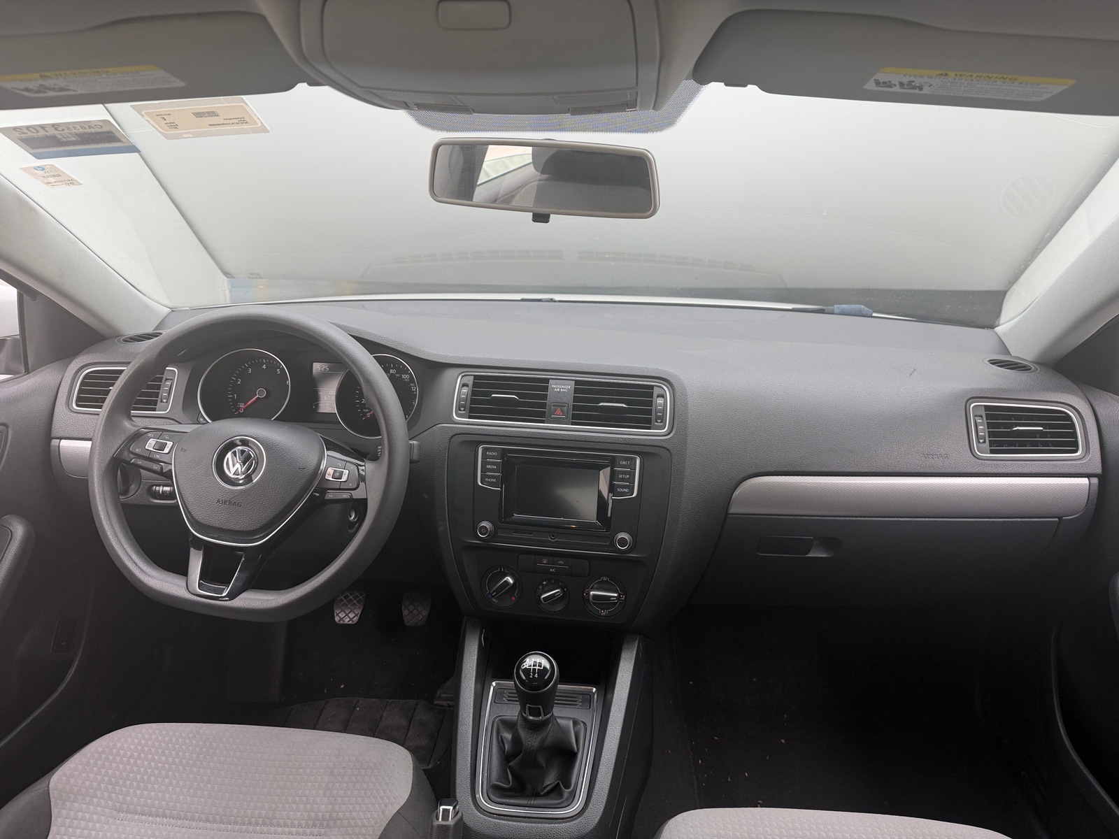 Thumbnail: 2017 Volkswagen Jetta - 3