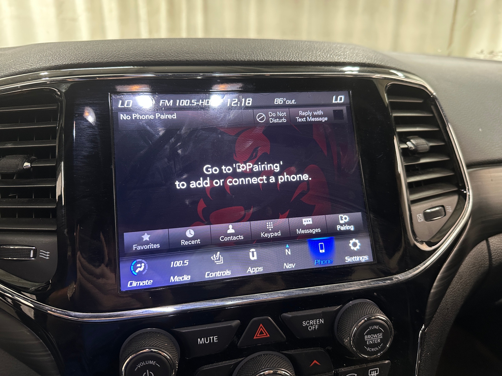 Thumbnail: 2020 Jeep Grand Cherokee - 3
