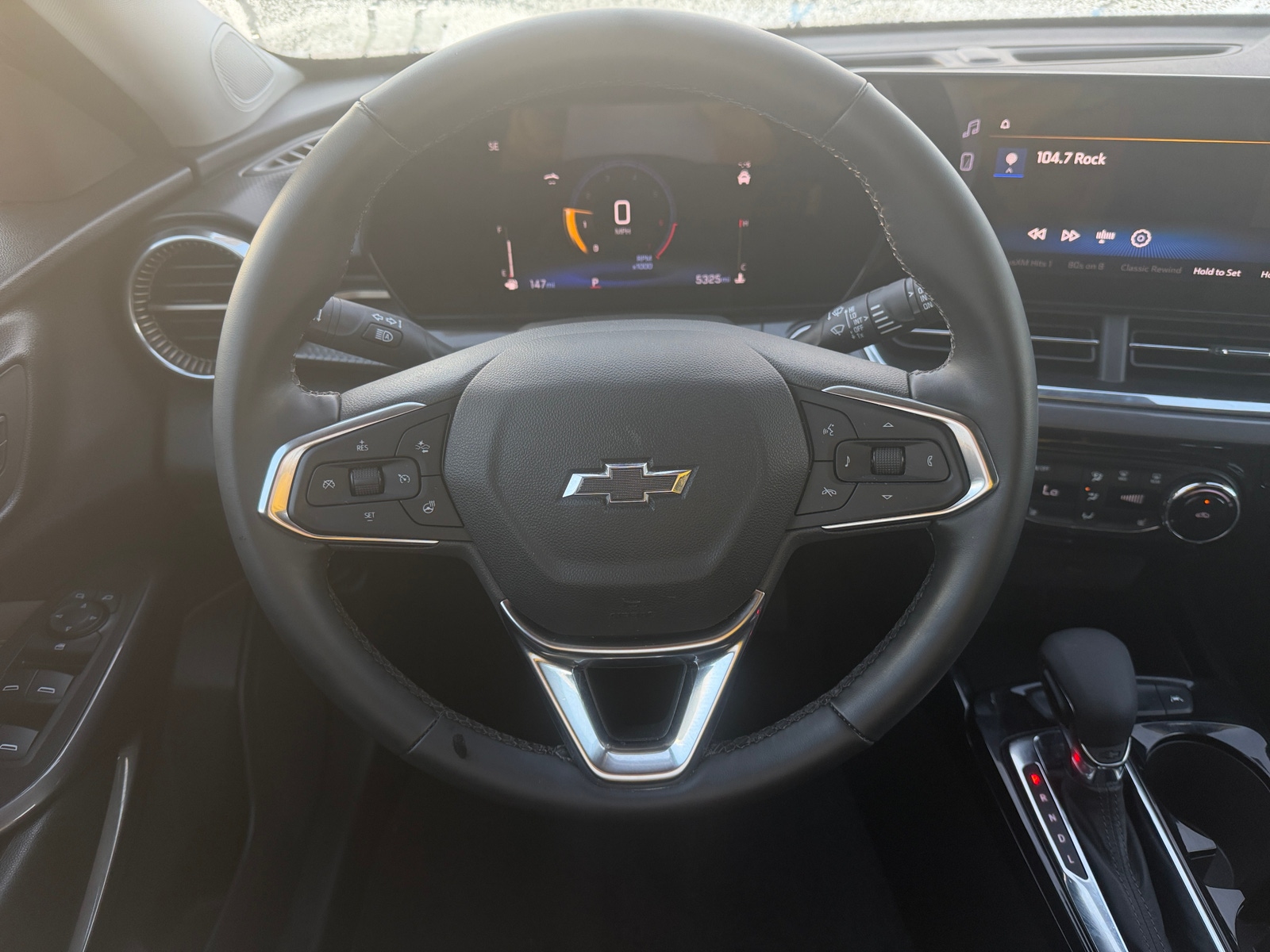 Thumbnail: 2025 Chevrolet Trax - 4