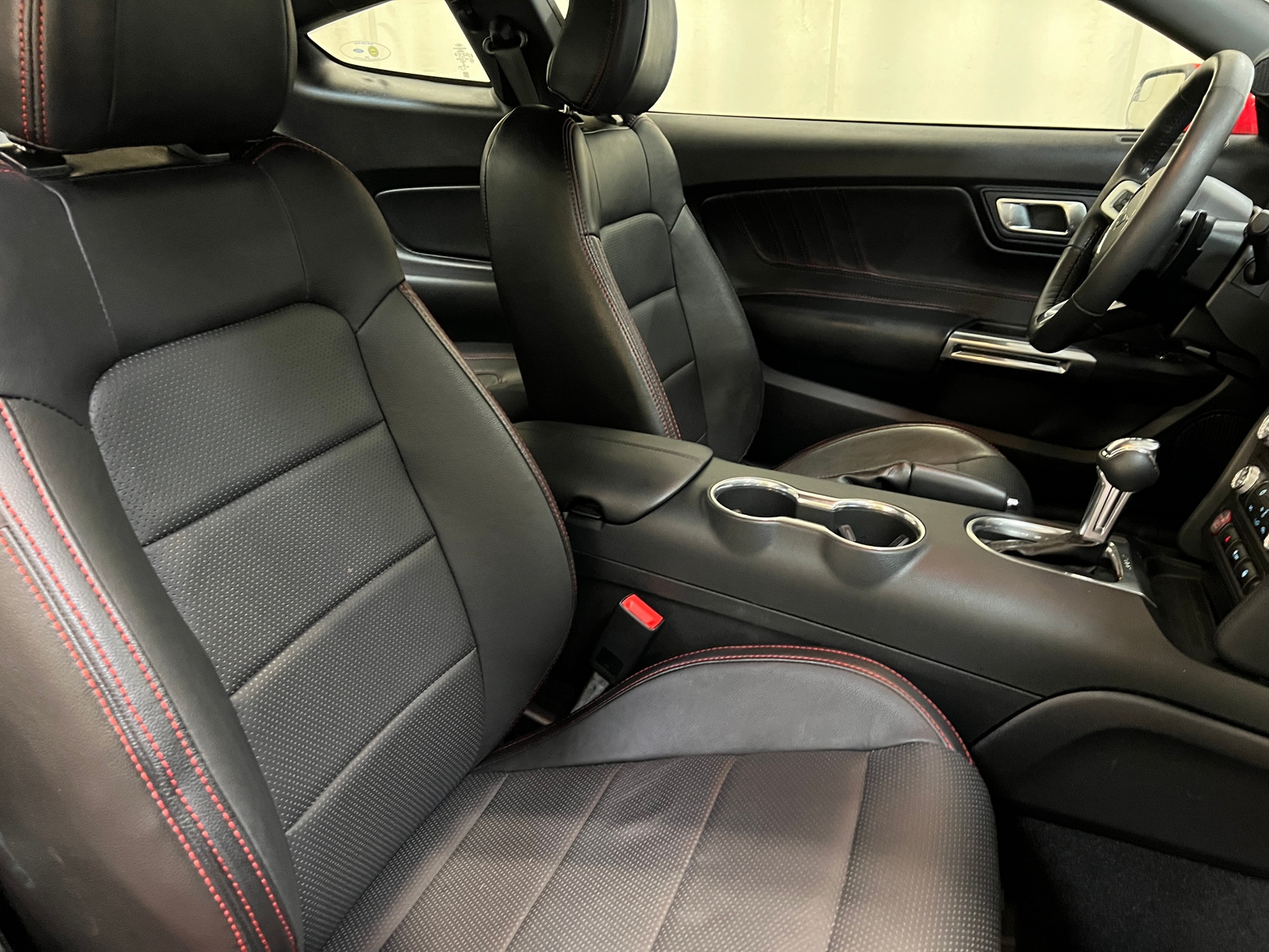 Thumbnail: 2019 Ford Mustang - 2