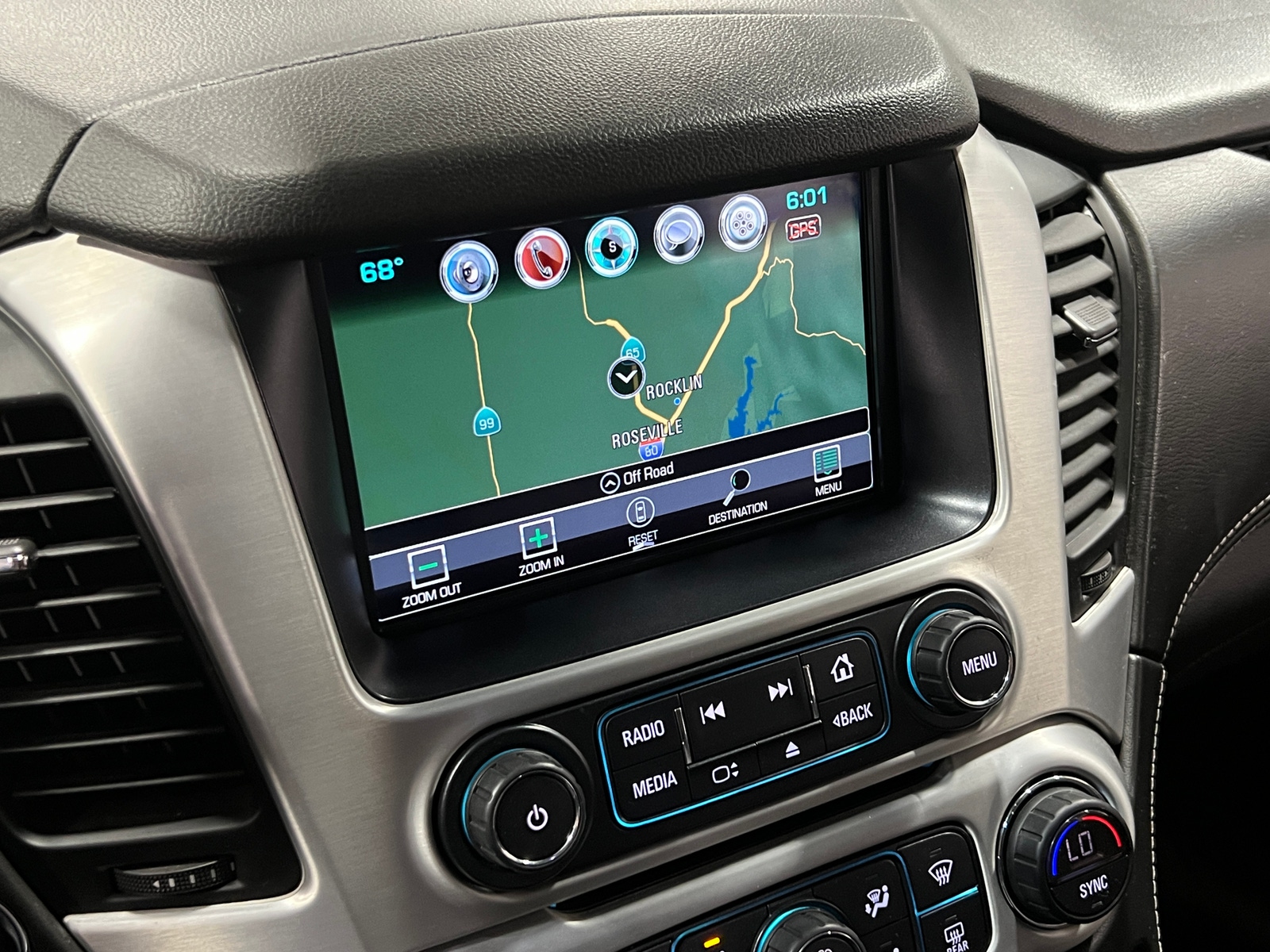 Thumbnail: 2018 GMC Yukon - 3