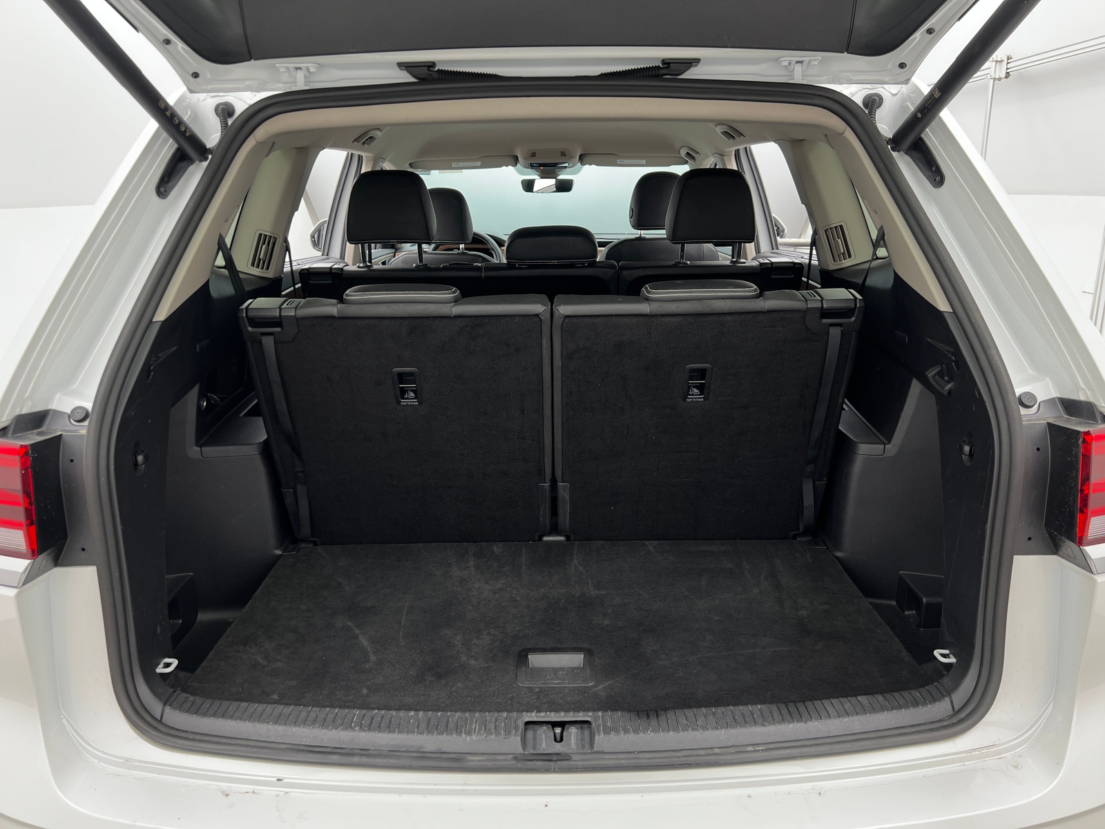 Thumbnail: 2026 Volkswagen Atlas - 6