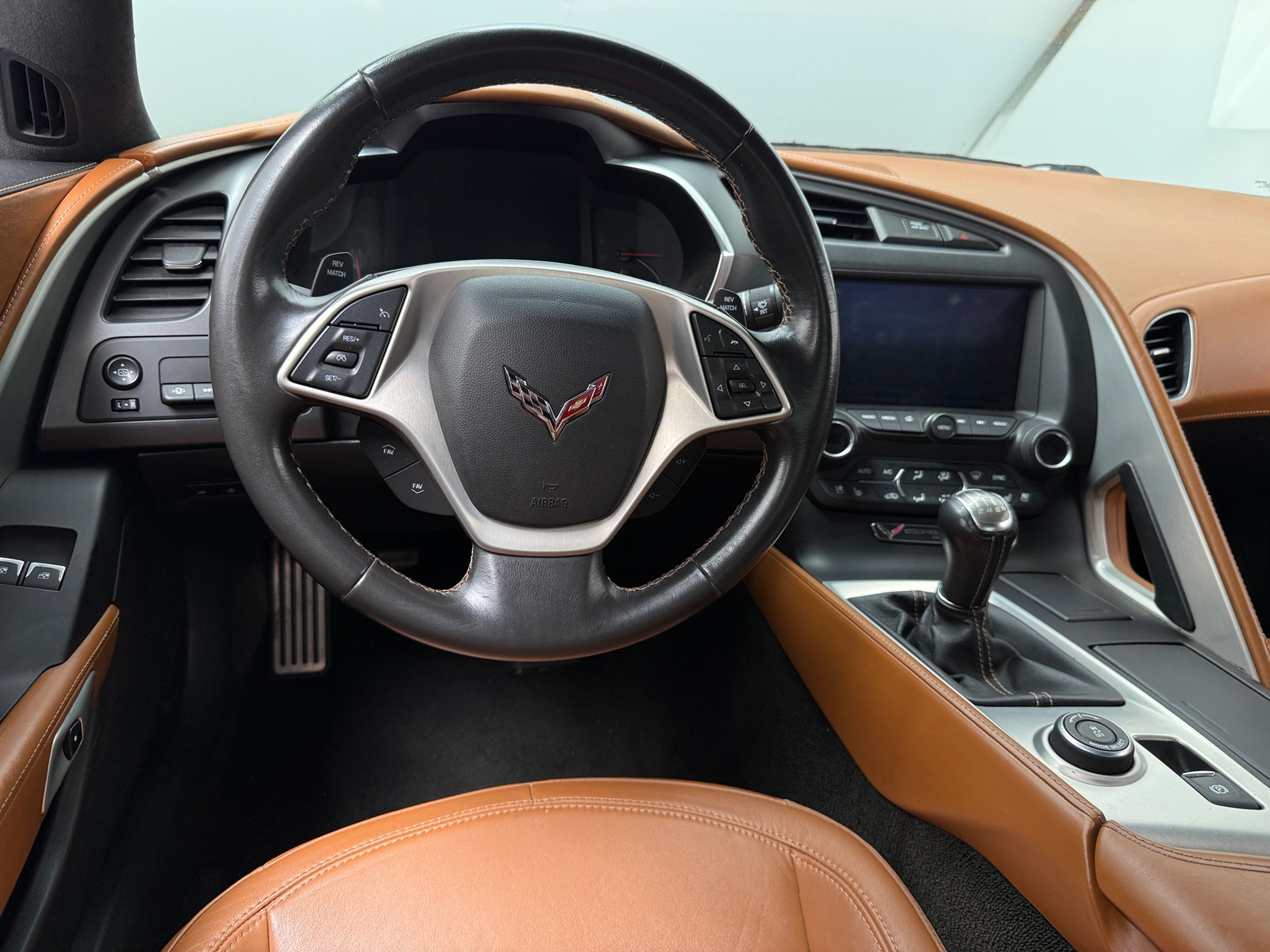 Thumbnail: 2014 Chevrolet Corvette - 3