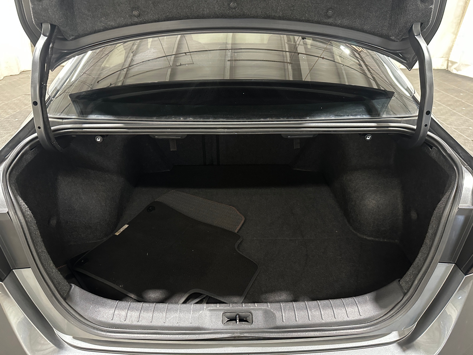 Thumbnail: 2020 Nissan Altima - 6
