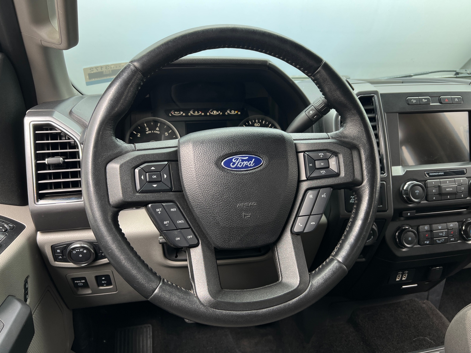 Thumbnail: 2018 Ford Econoline - 5