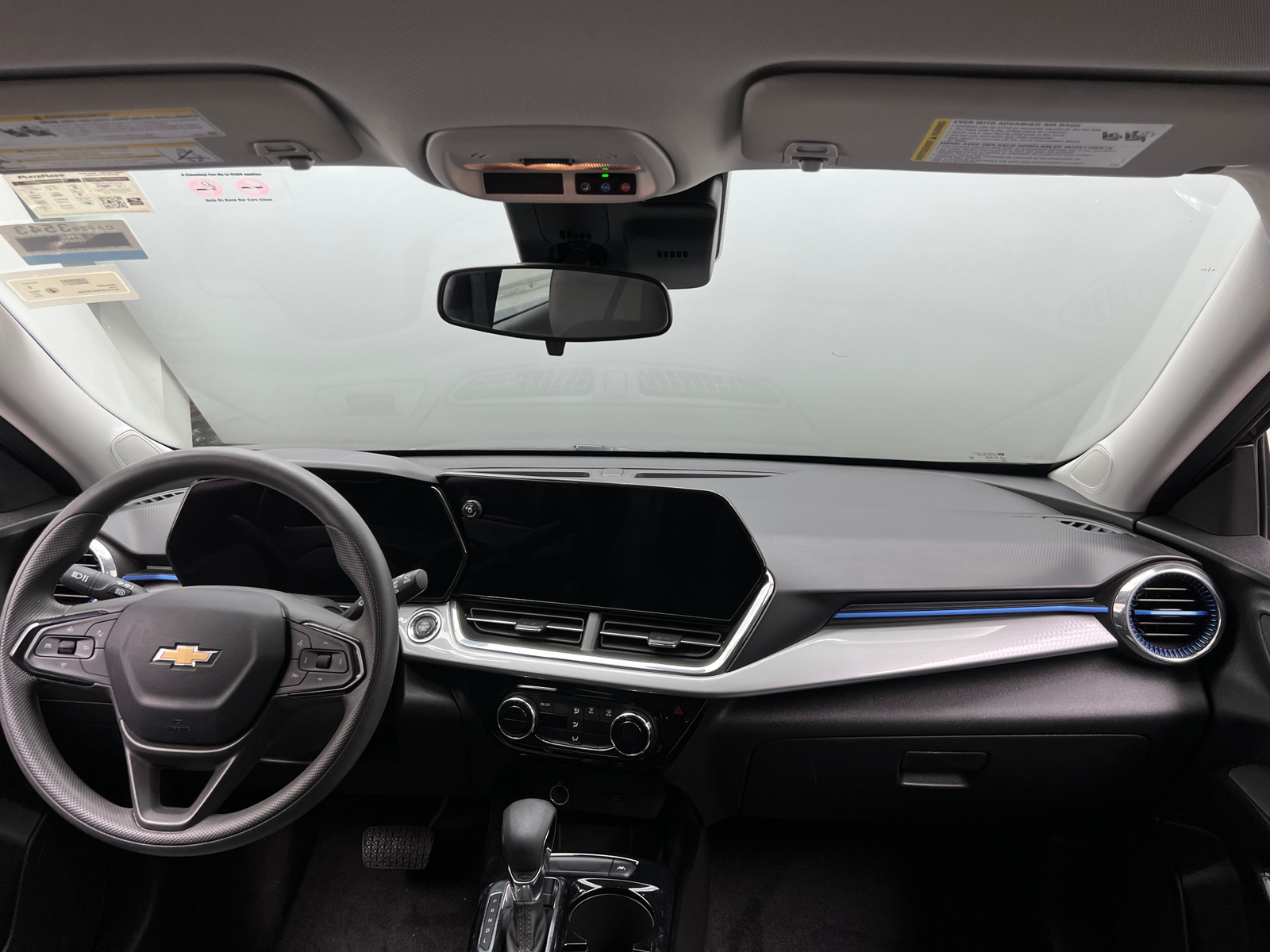 Thumbnail: 2025 Chevrolet Trax - 2