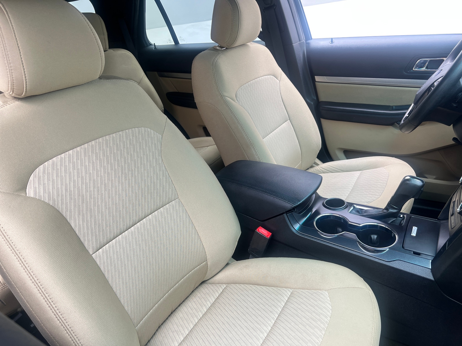 Thumbnail: 2017 Ford Explorer - 2