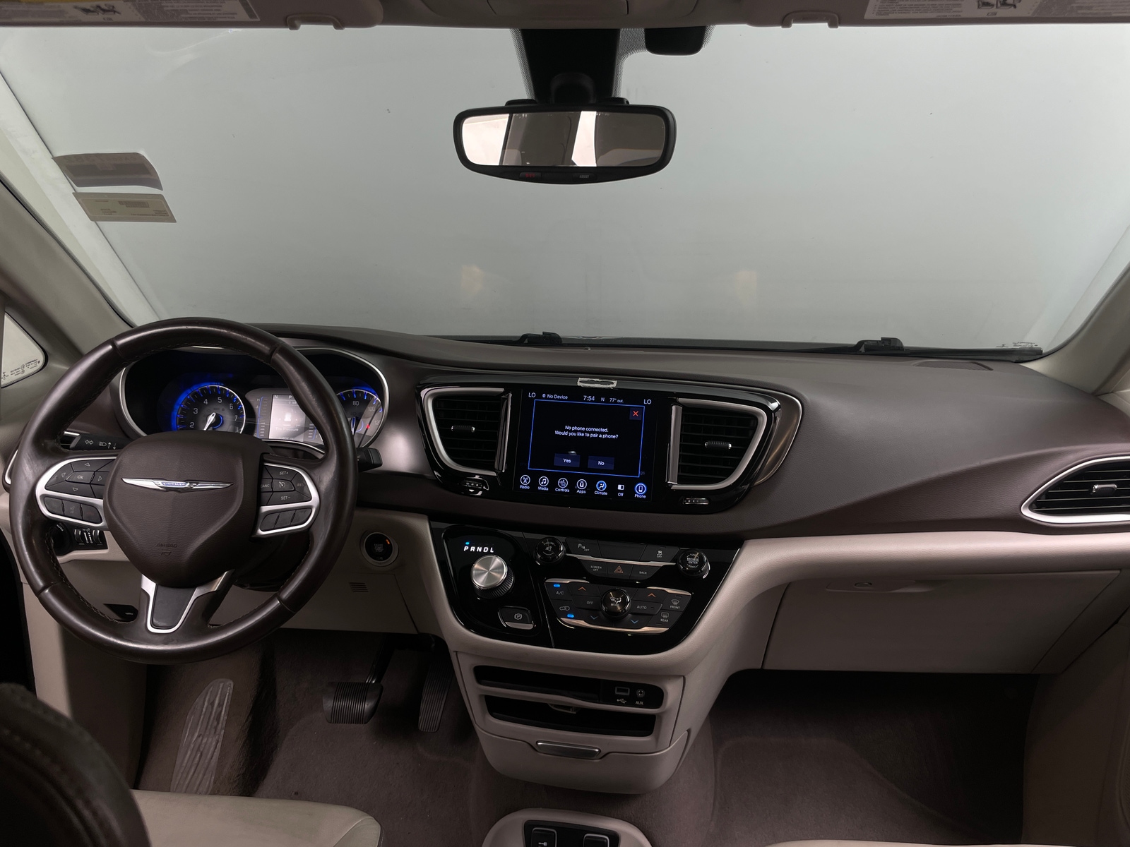 Thumbnail: 2017 Chrysler Pacifica - 2