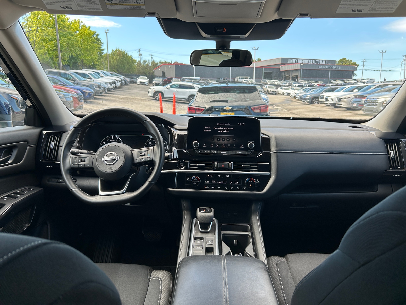 Thumbnail: 2025 Nissan Pathfinder - 3
