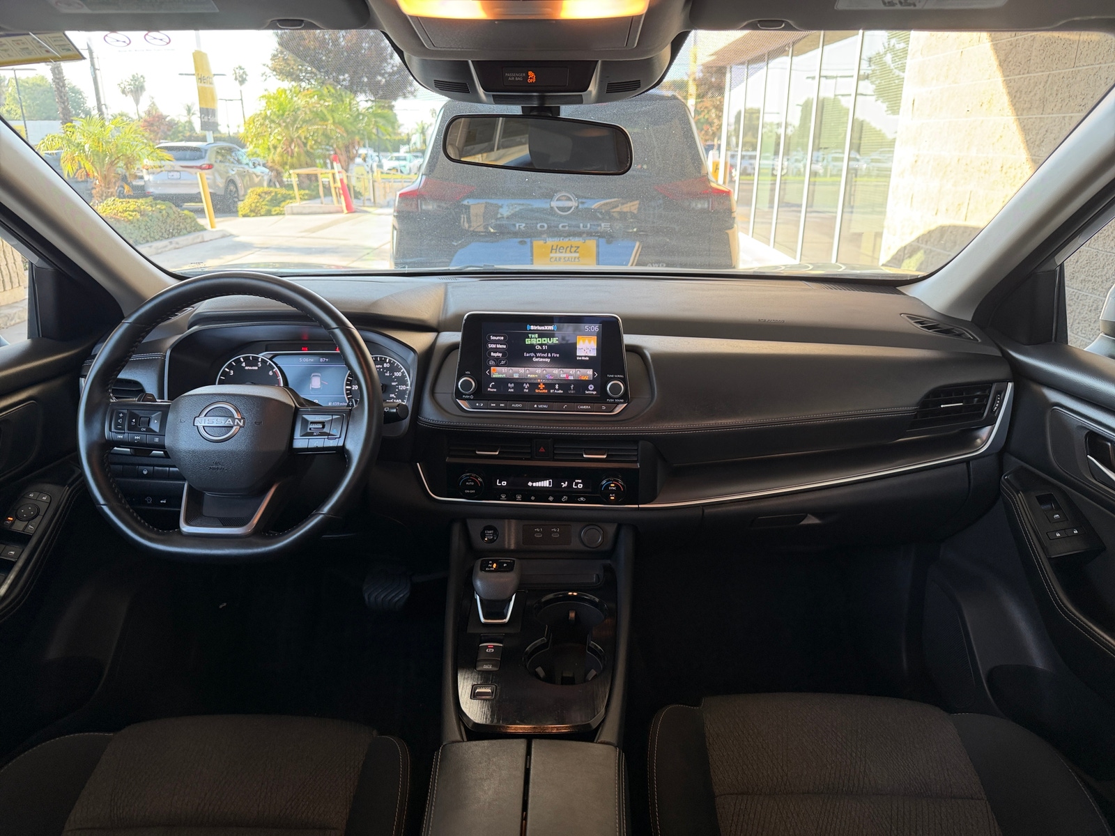 Thumbnail: 2025 Nissan Rogue - 3
