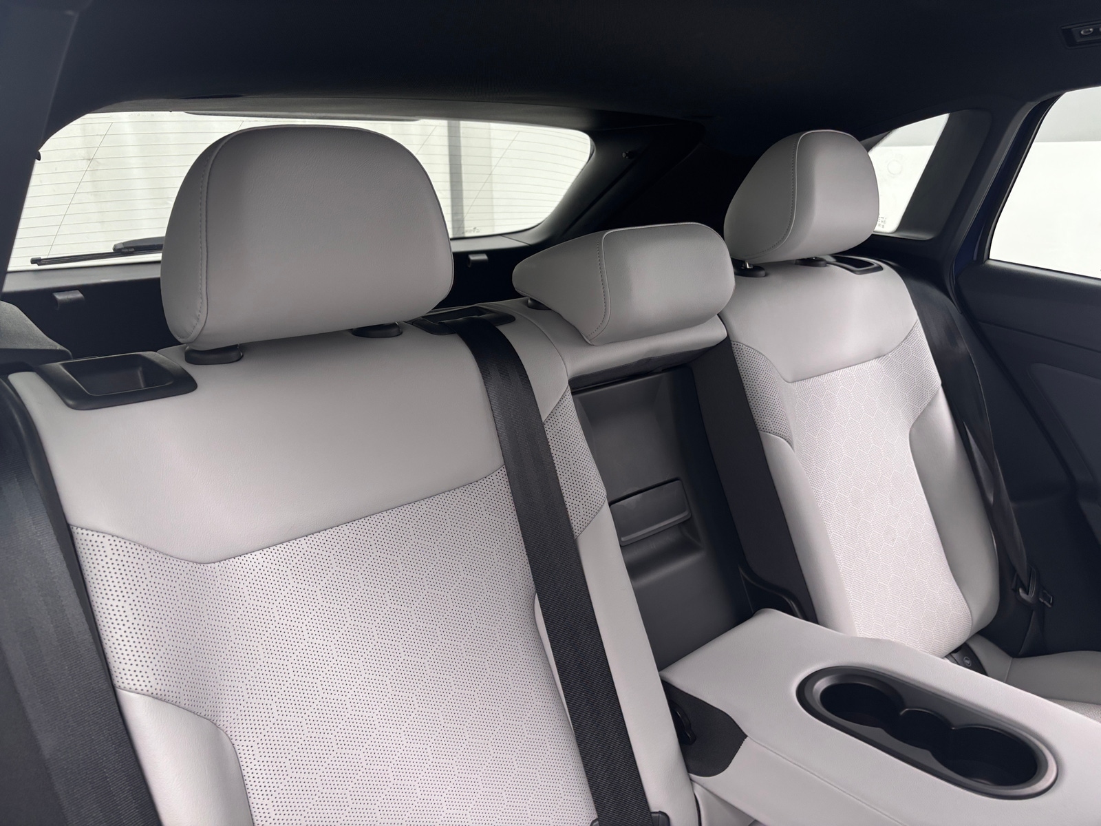 Thumbnail: 2021 Volkswagen ID.4 - 6
