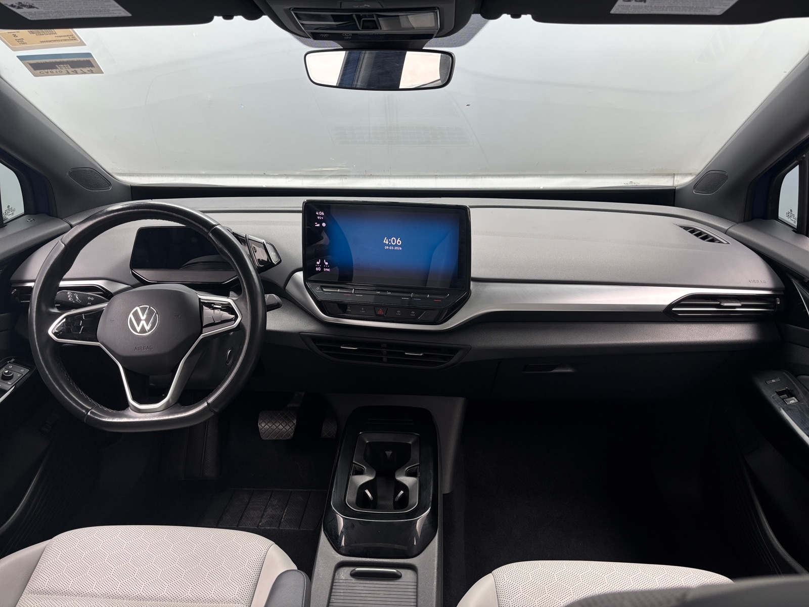 Thumbnail: 2021 Volkswagen ID.4 - 3