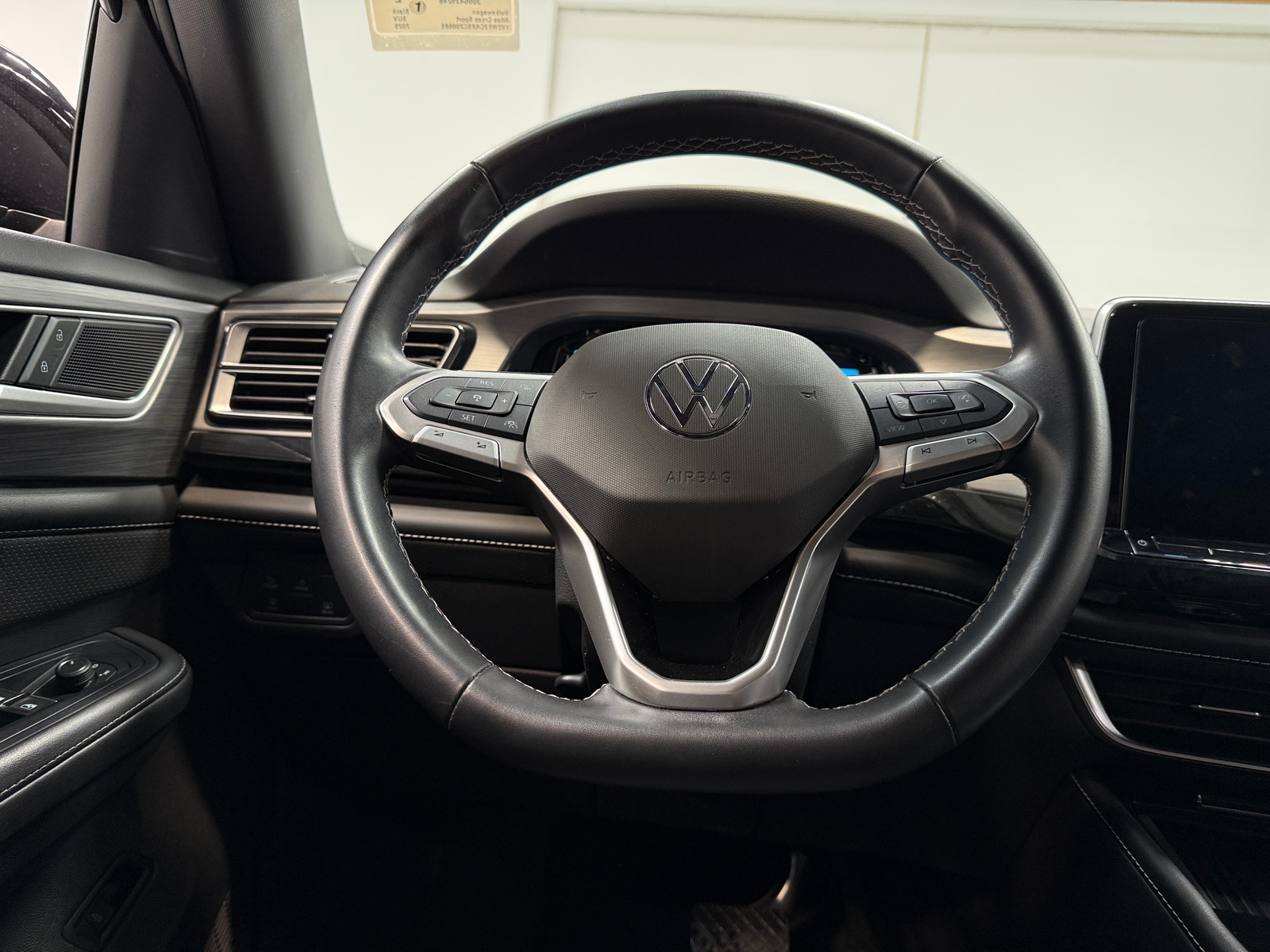 Thumbnail: 2025 Volkswagen Atlas - 4