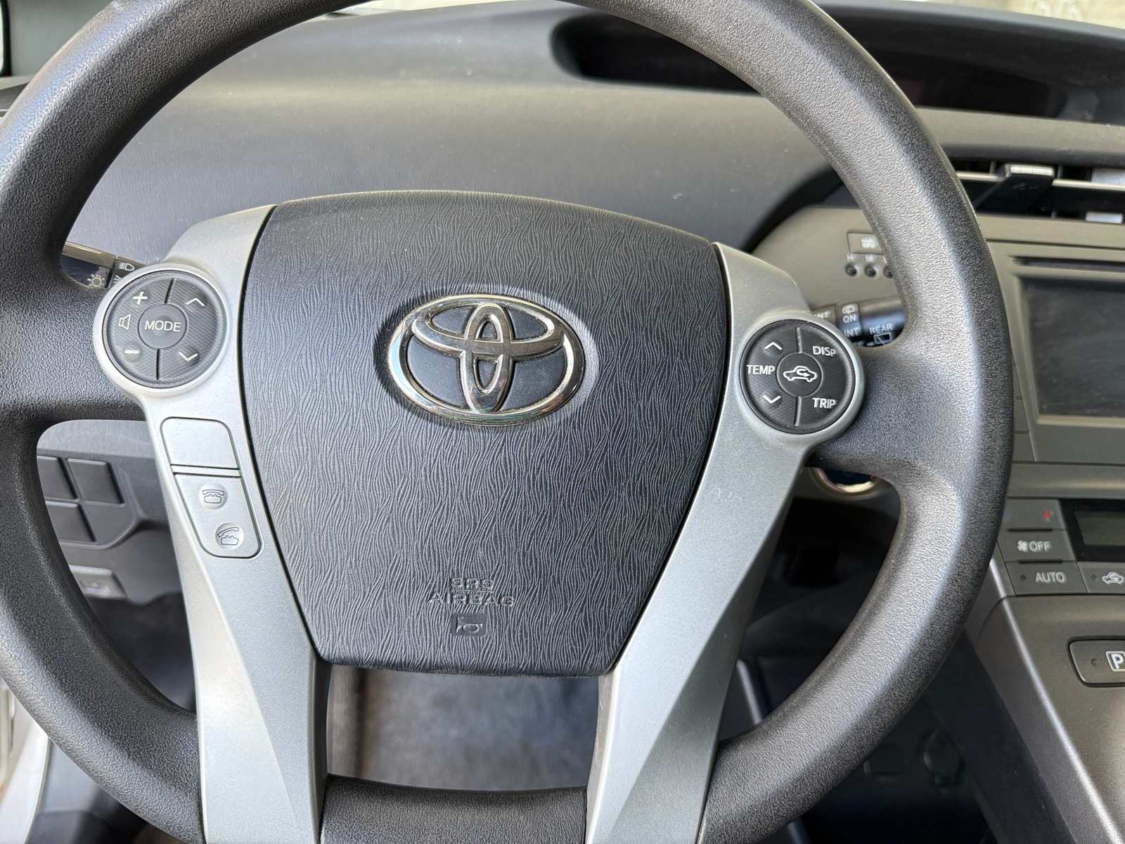 Thumbnail: 2014 Toyota Prius - 5