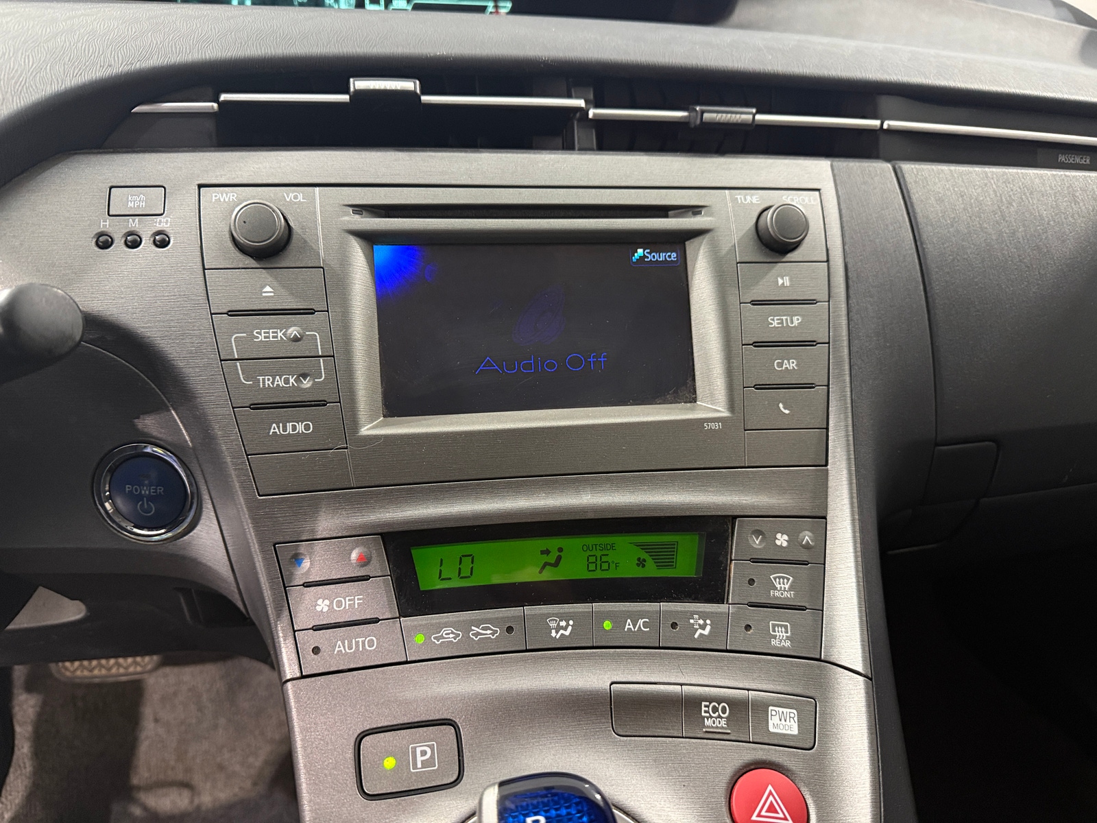 Thumbnail: 2014 Toyota Prius - 4