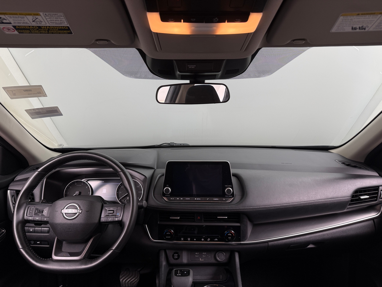 Thumbnail: 2025 Nissan Rogue - 3