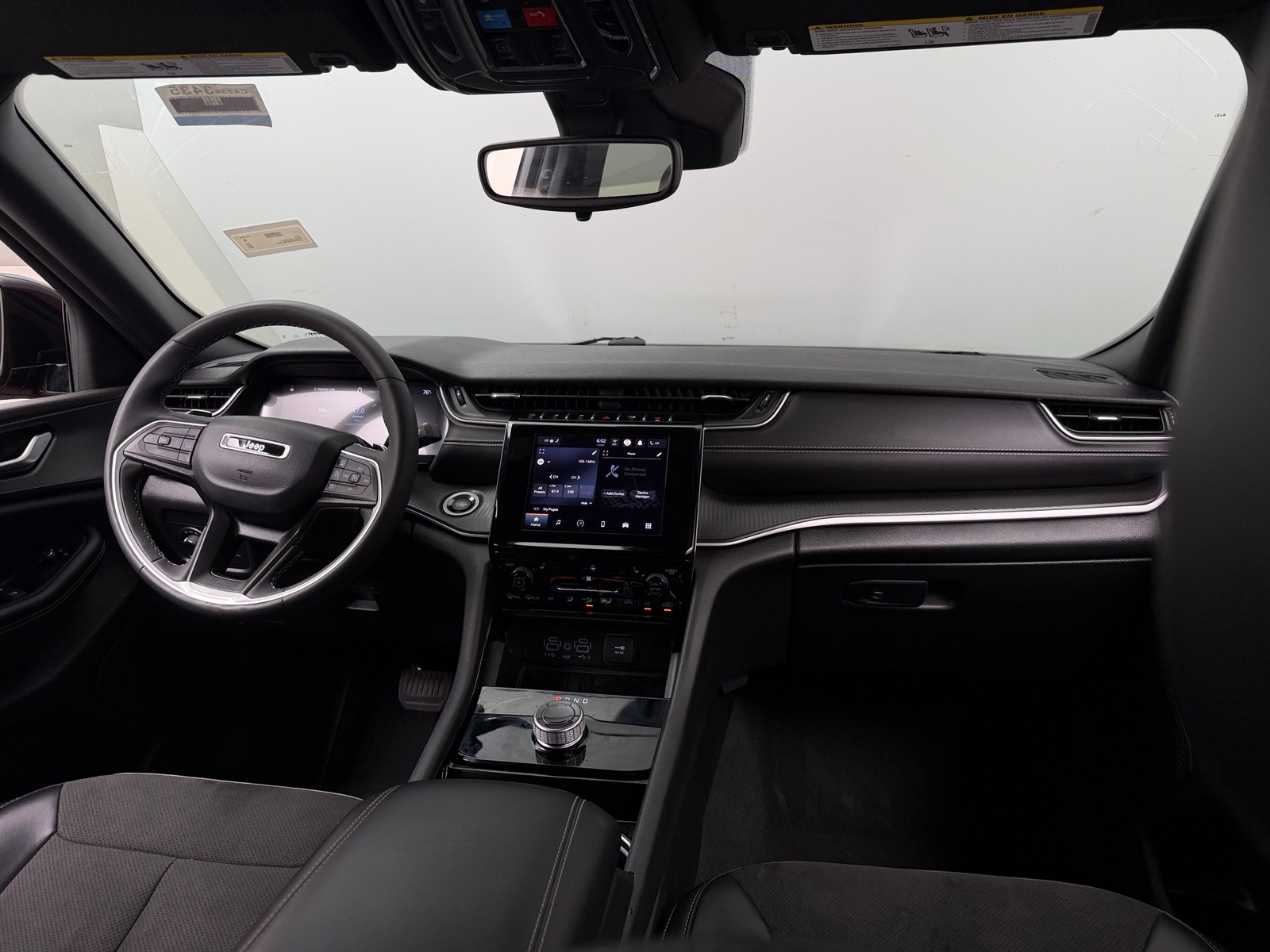Thumbnail: 2023 Jeep Grand Cherokee L - 2