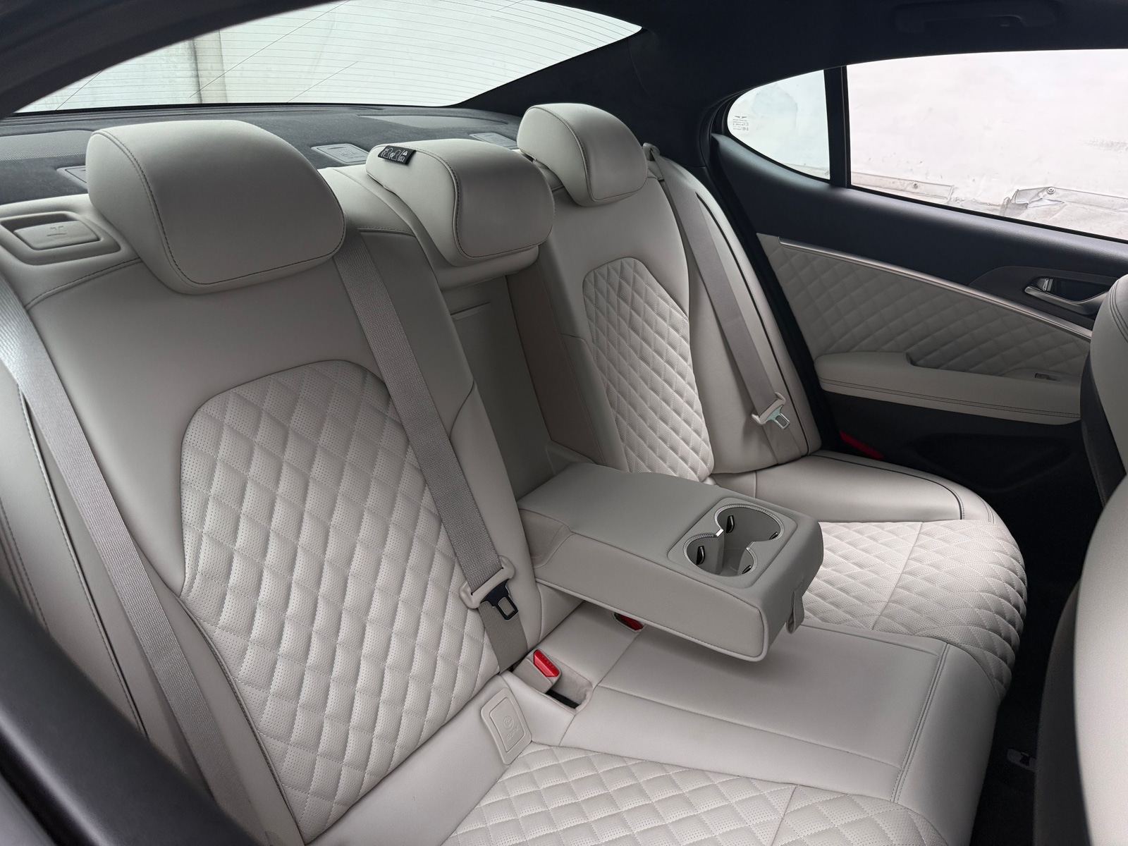 Thumbnail: 2025 Genesis G70 - 5