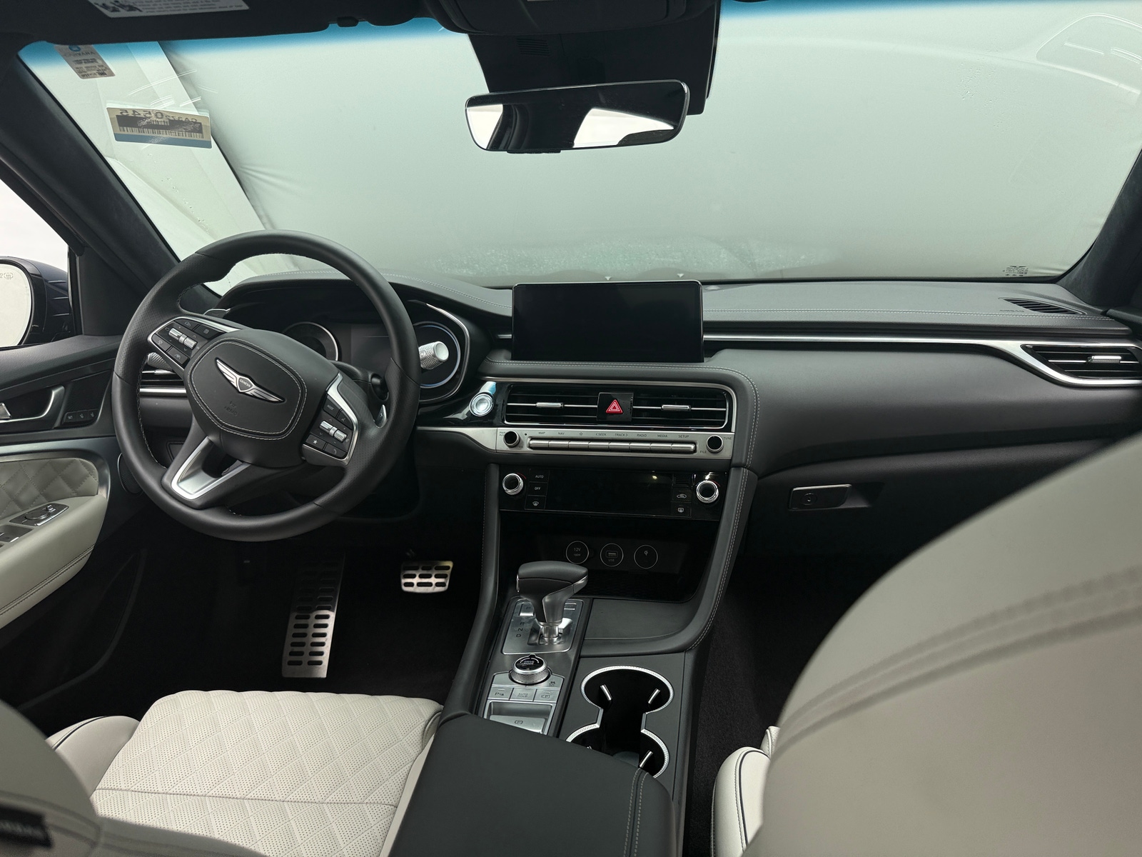 Thumbnail: 2025 Genesis G70 - 2