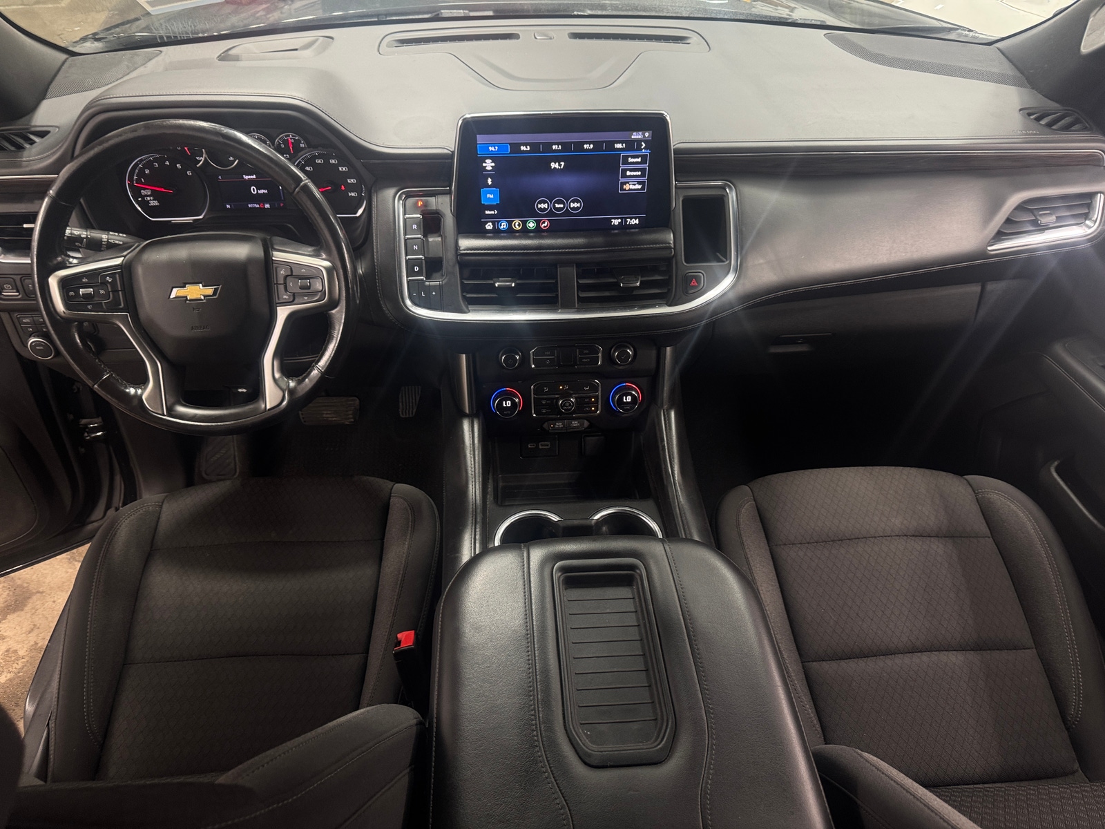 Thumbnail: 2021 Chevrolet Suburban - 3