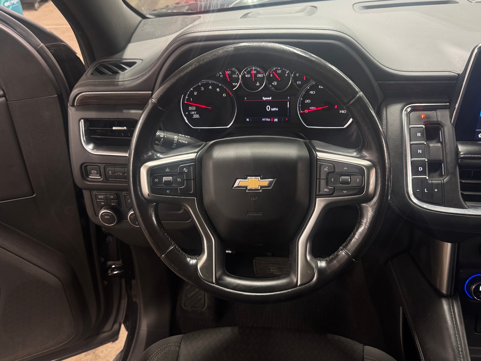 Thumbnail: 2021 Chevrolet Suburban - 5