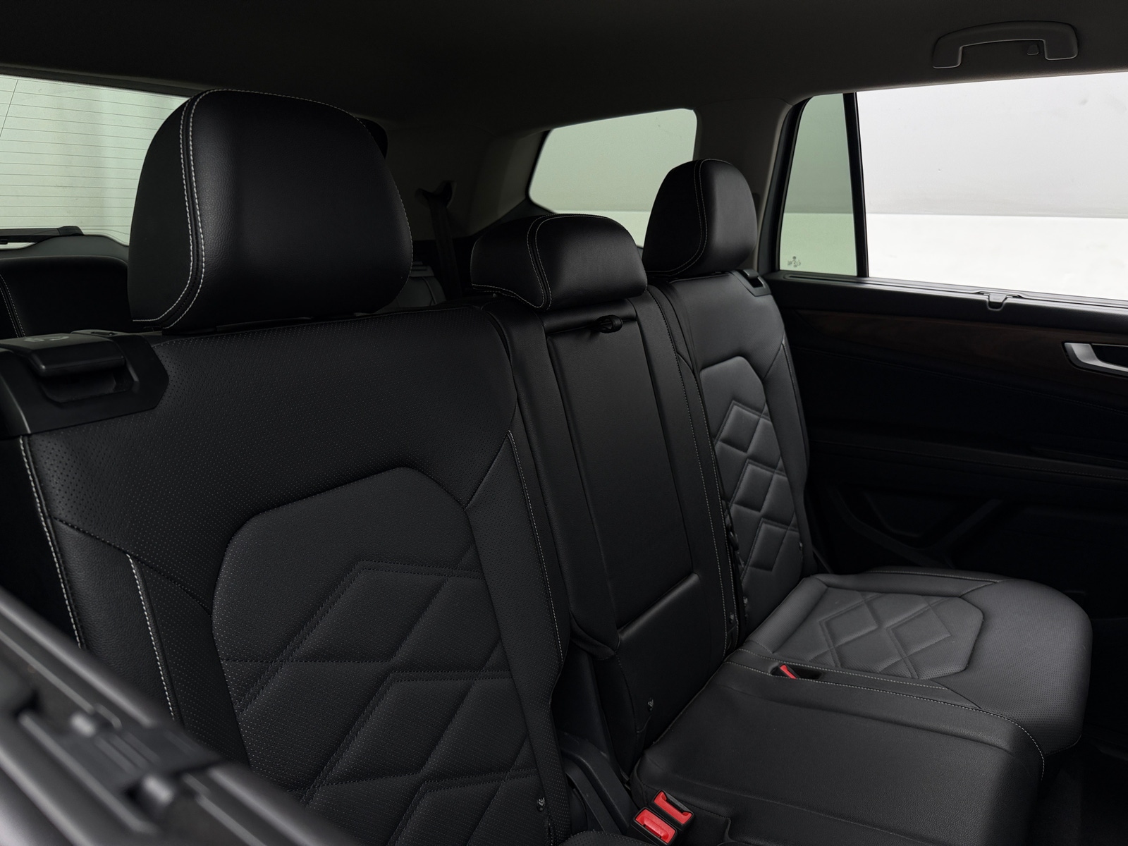 Thumbnail: 2025 Volkswagen Atlas - 5