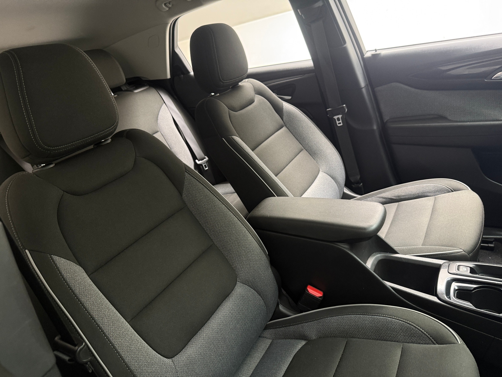 Thumbnail: 2025 Chevrolet TrailBlazer - 2
