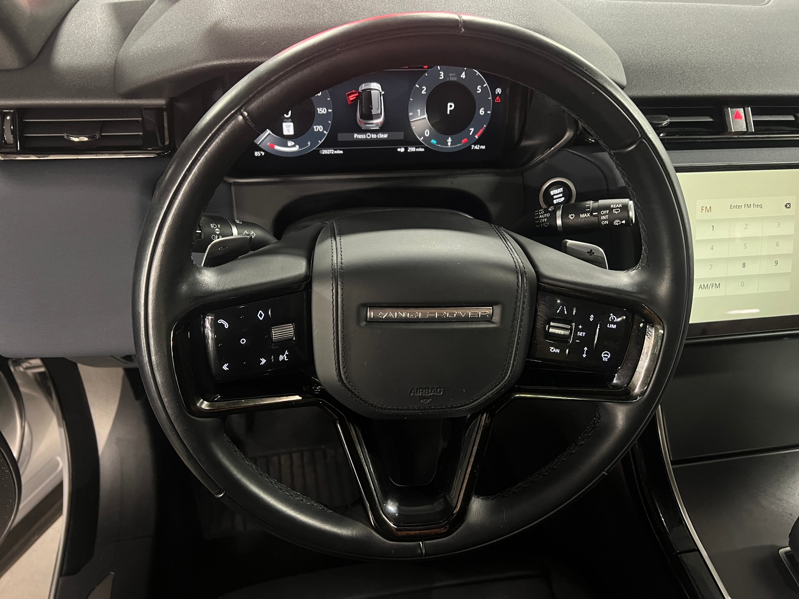 Thumbnail: 2024 Land Rover Range Rover Velar - 4