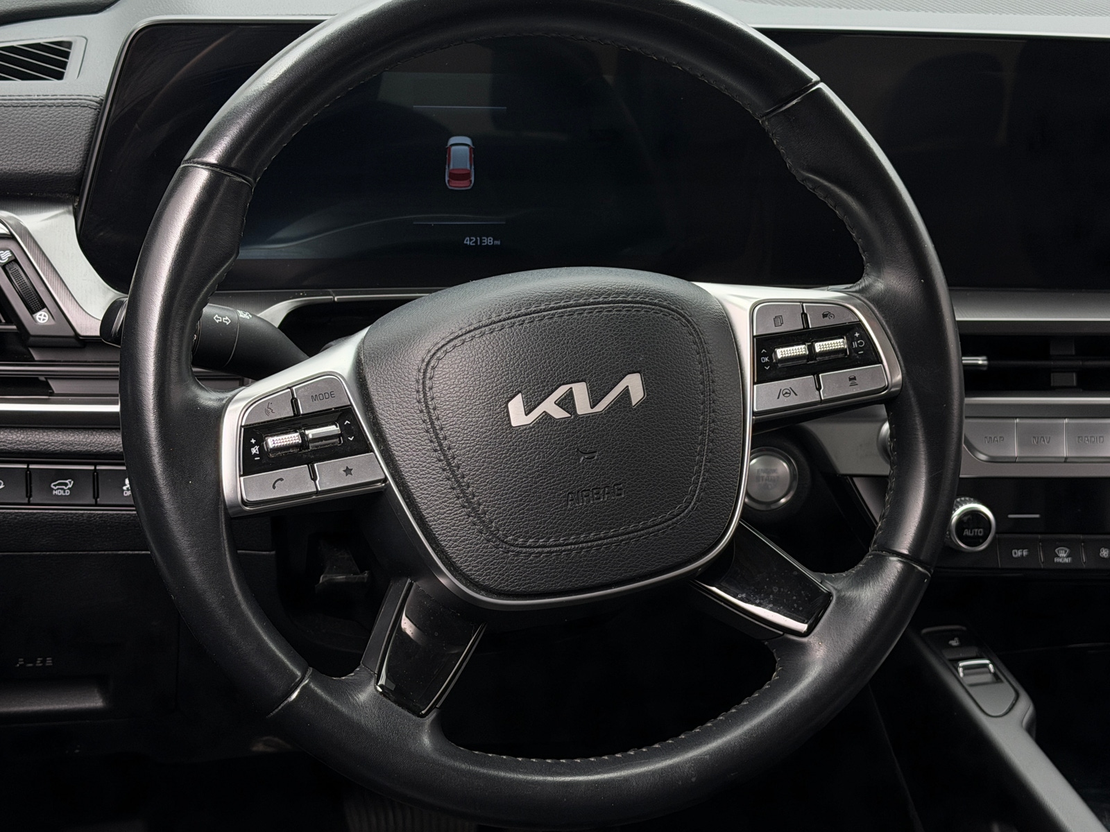 Thumbnail: 2025 Kia Telluride - 4