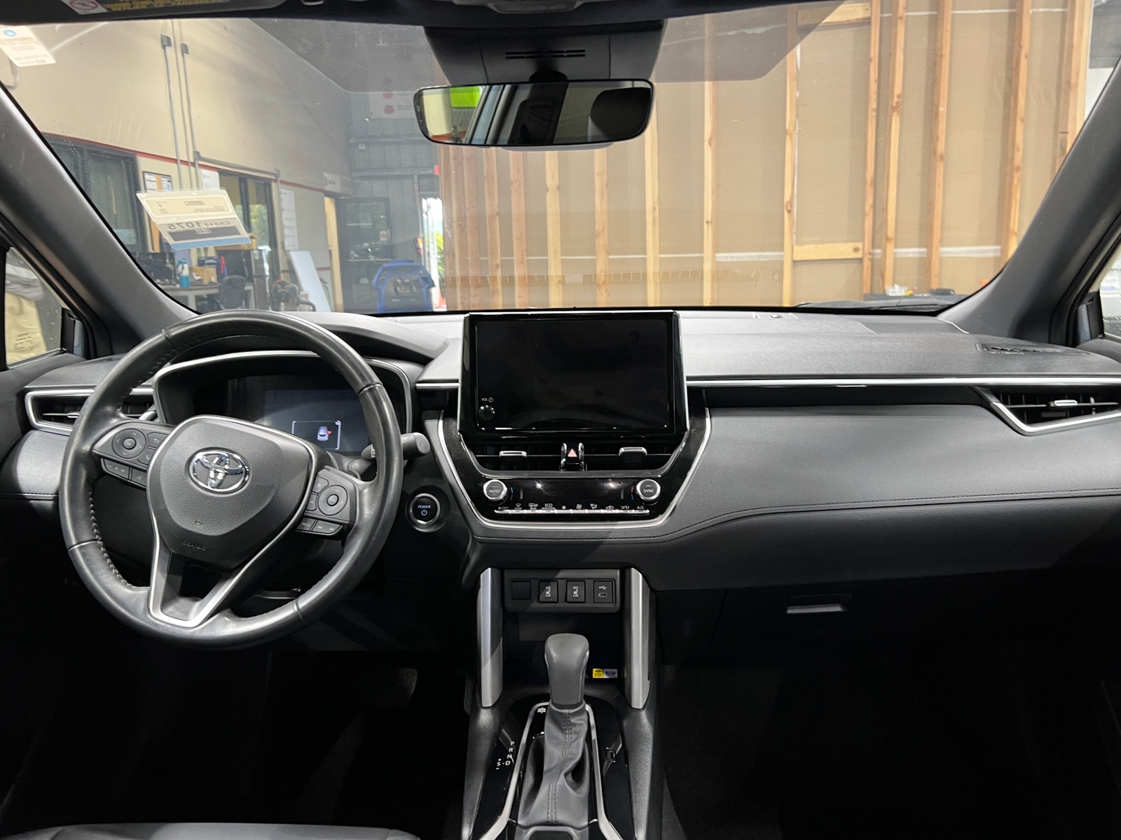 Thumbnail: 2023 Toyota Corolla Cross - 2