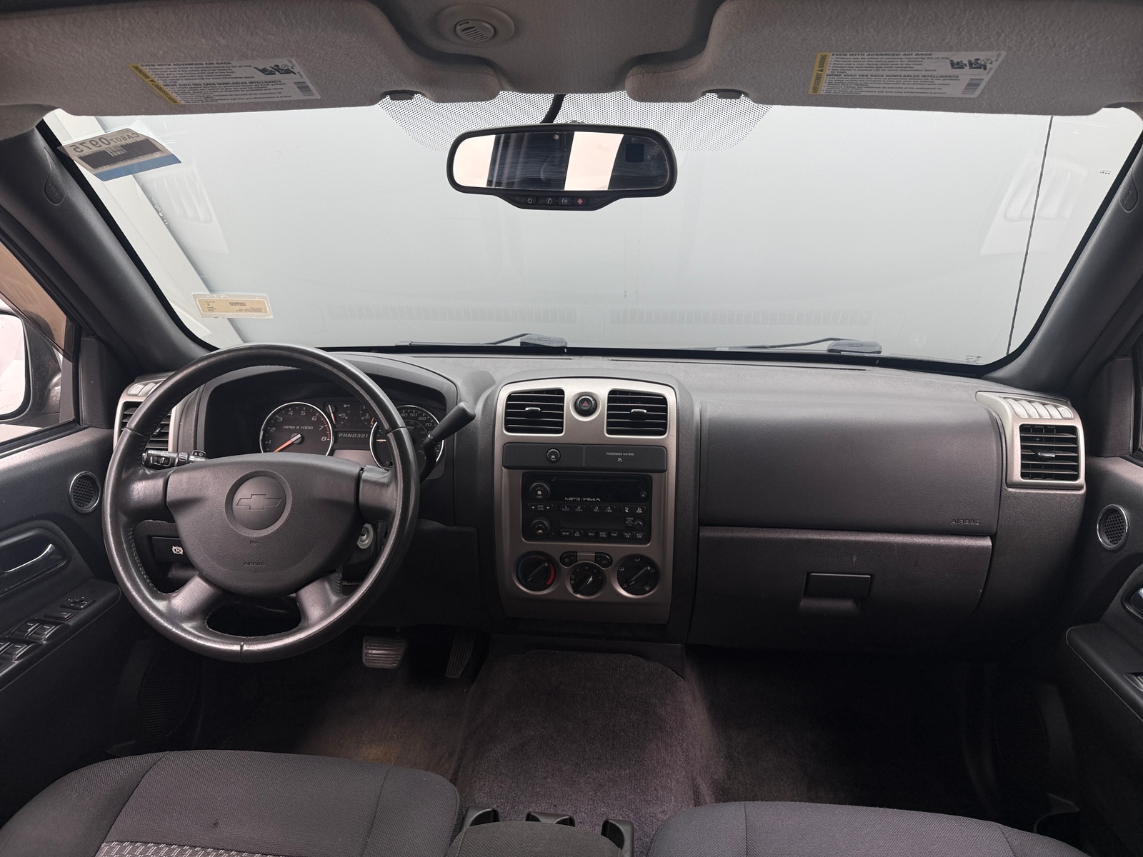 Thumbnail: 2010 Chevrolet Colorado - 3
