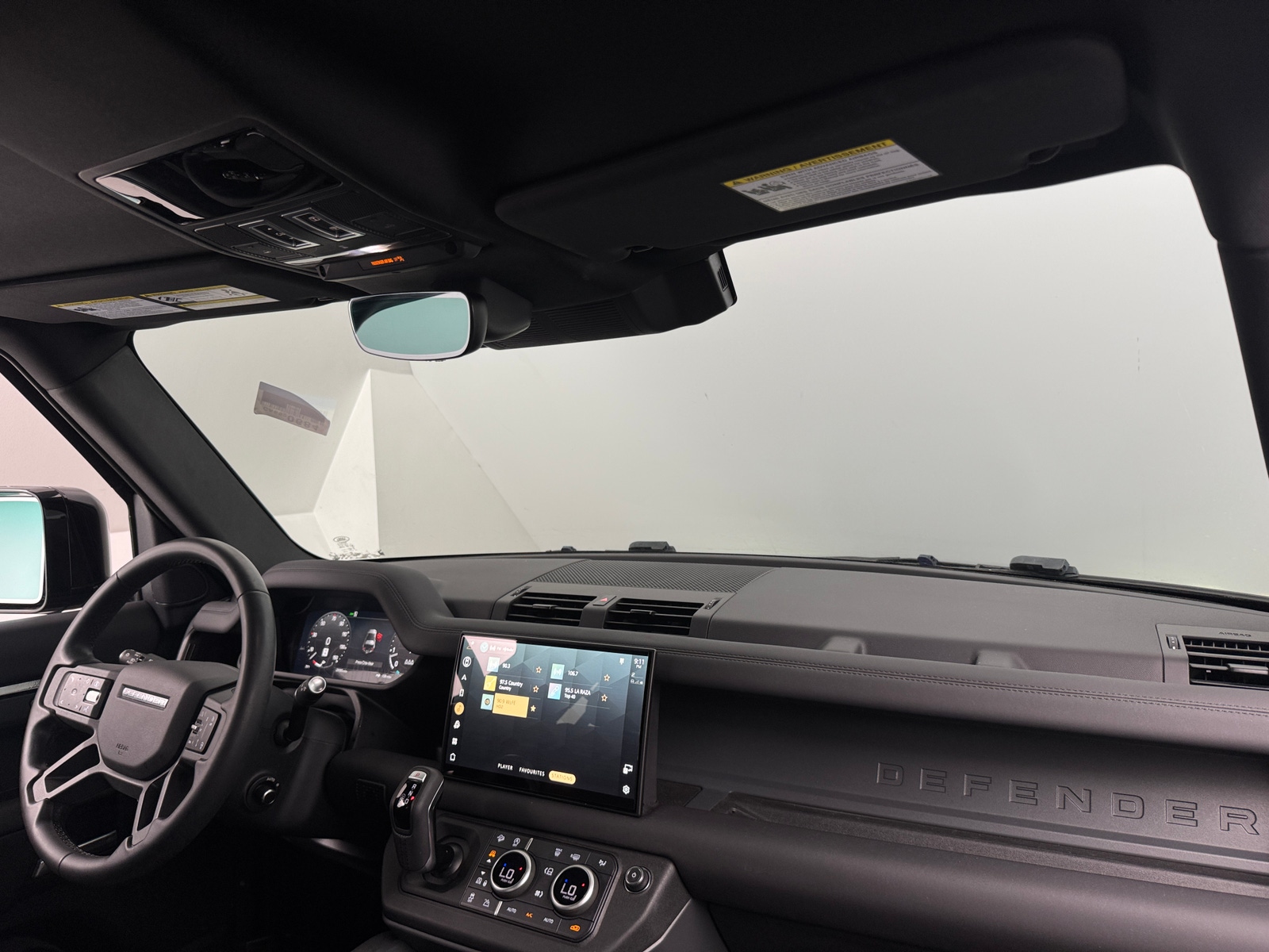 Thumbnail: 2025 Land Rover Defender - 2