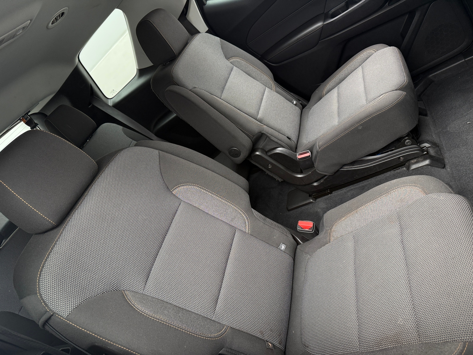 Thumbnail: 2021 Chevrolet Traverse - 6