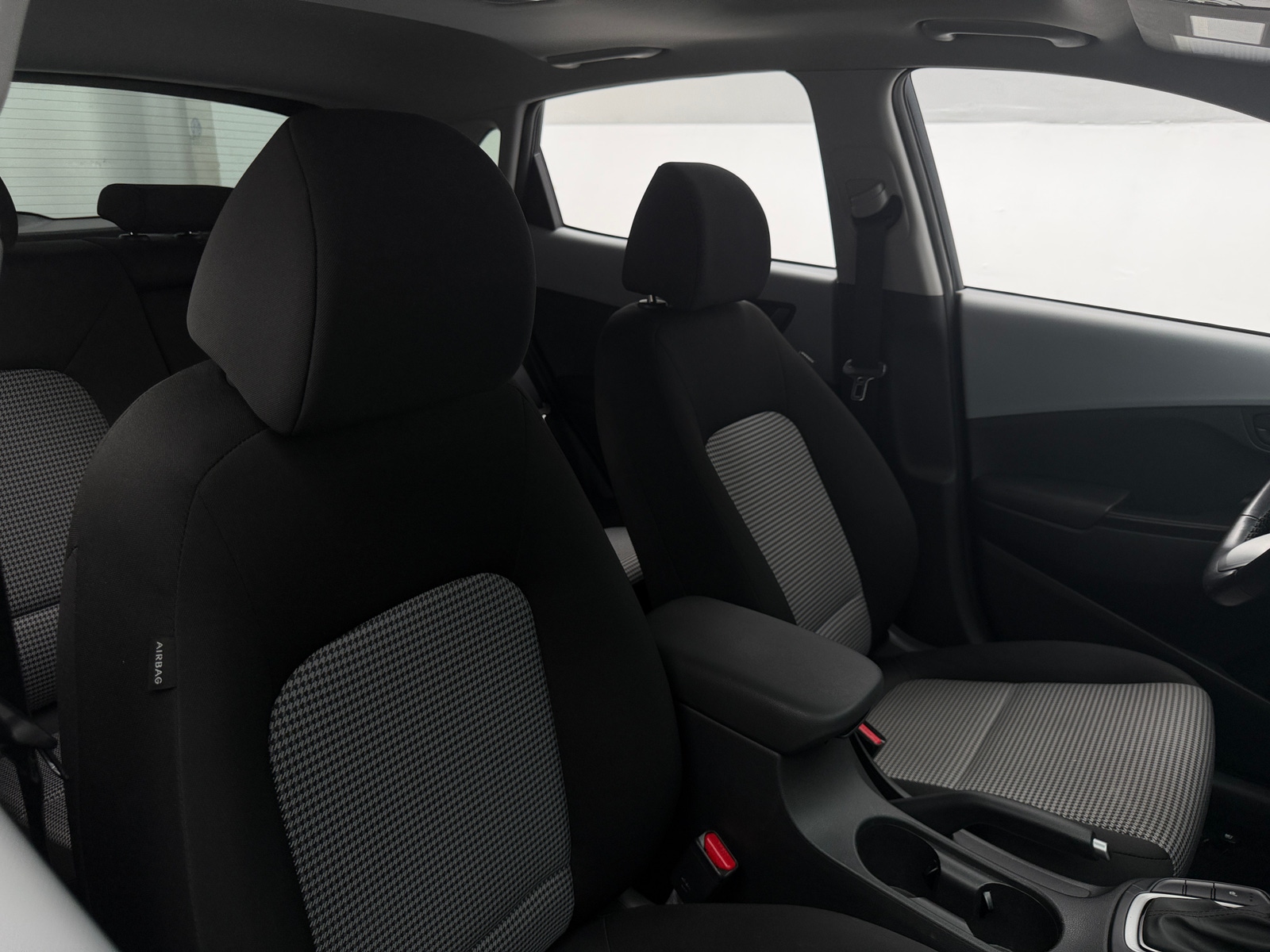 Thumbnail: 2020 Hyundai Kona - 2