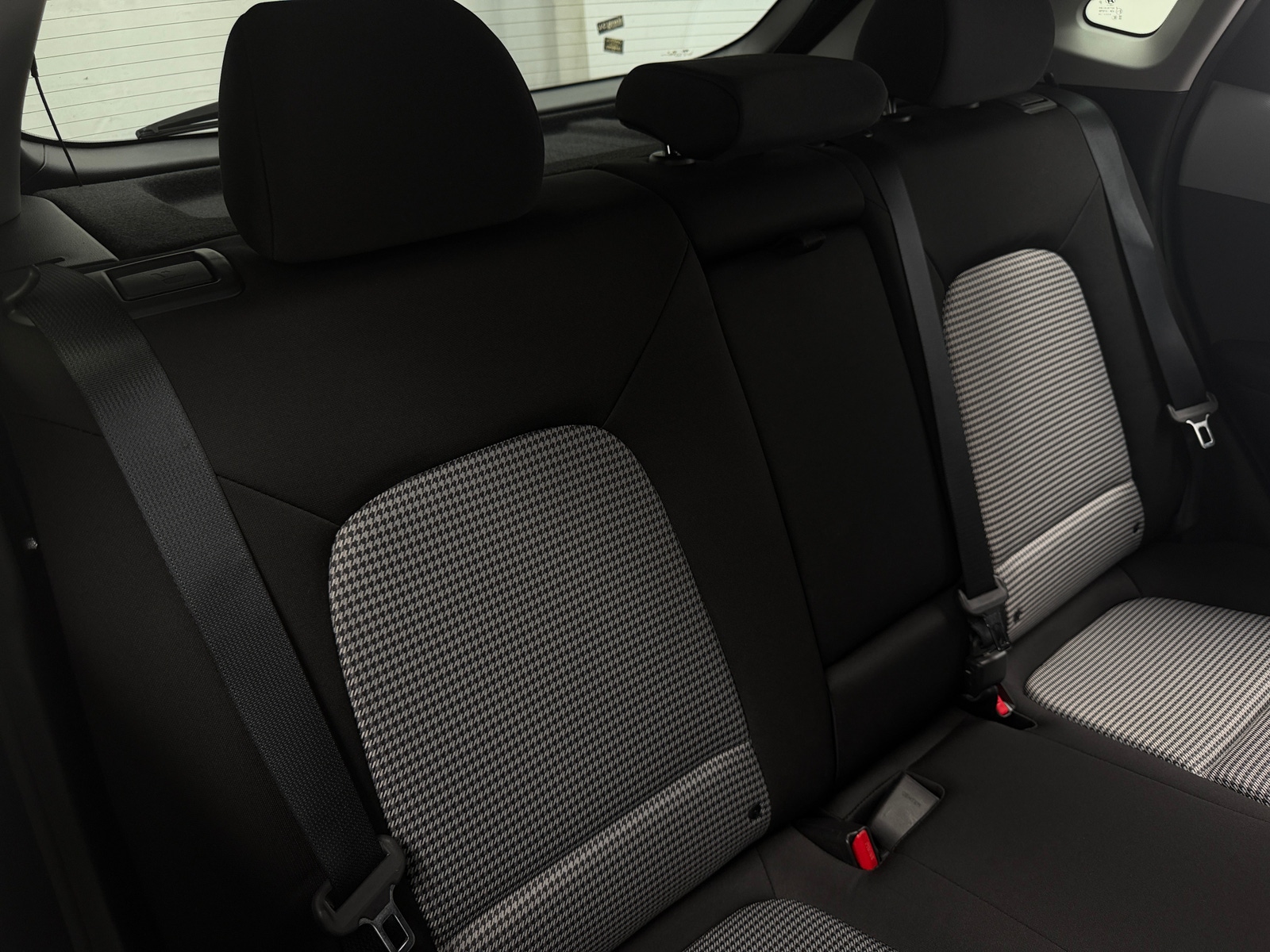 Thumbnail: 2020 Hyundai Kona - 6