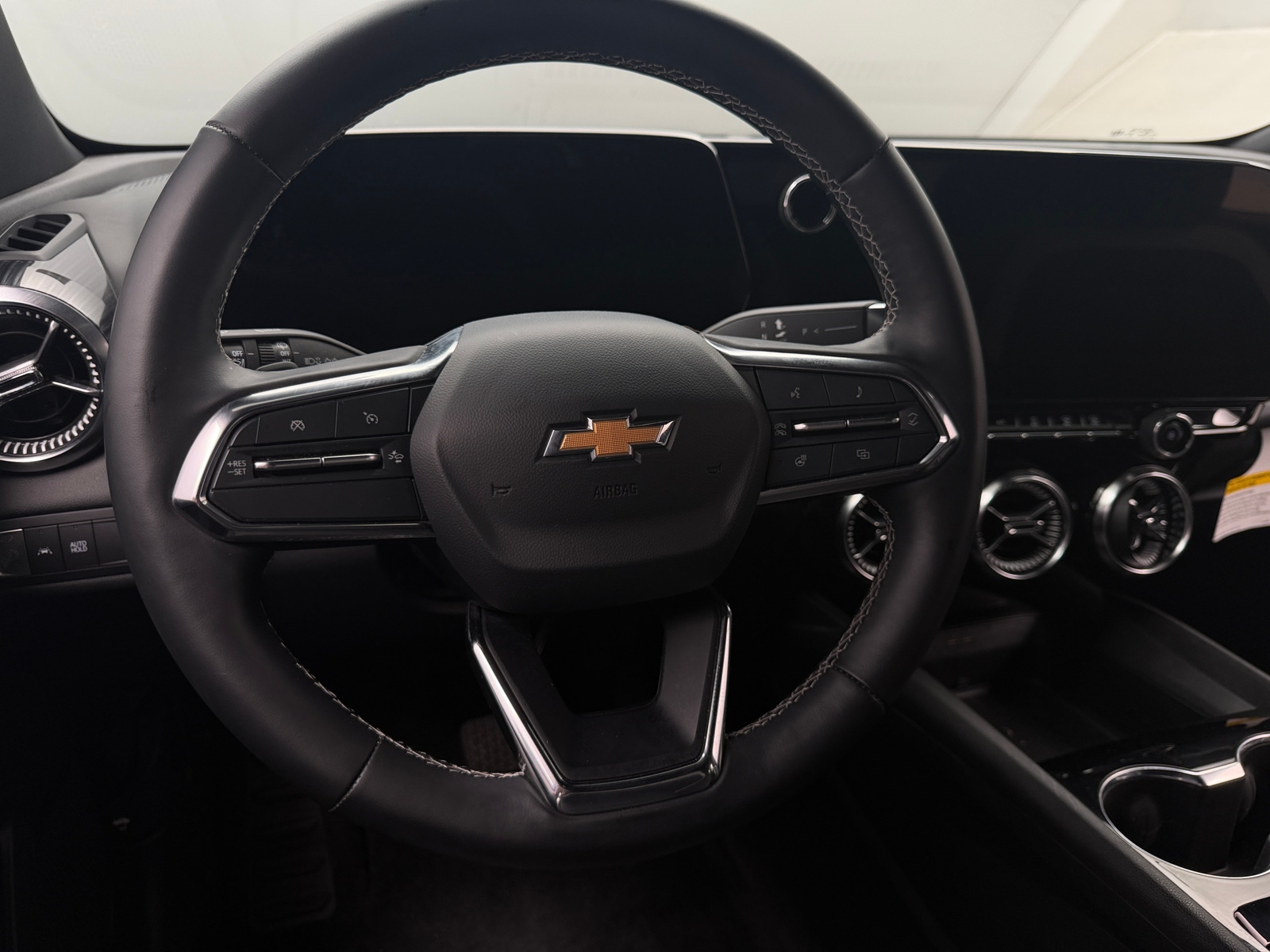 Thumbnail: 2024 Chevrolet Blazer EV - 4