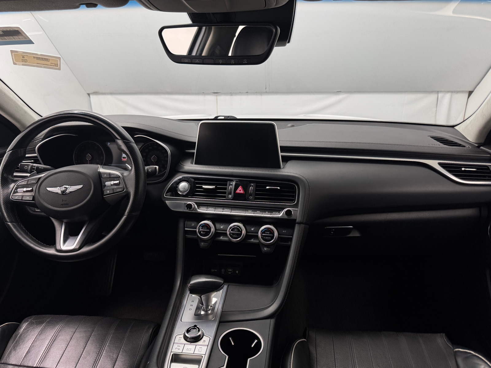 Thumbnail: 2019 Genesis G70 - 3