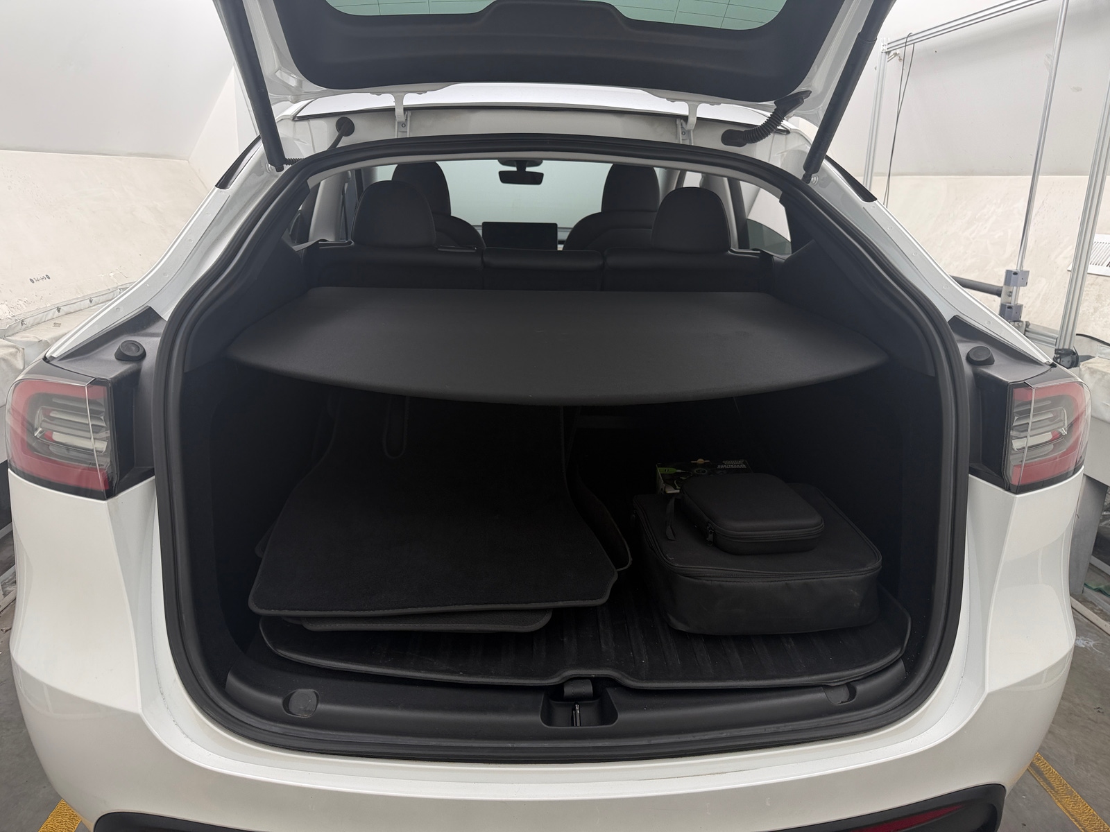 Thumbnail: 2024 Tesla Model Y - 6