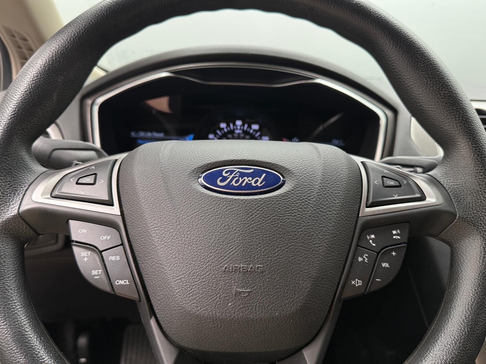 Thumbnail: 2017 Ford Fusion - 5