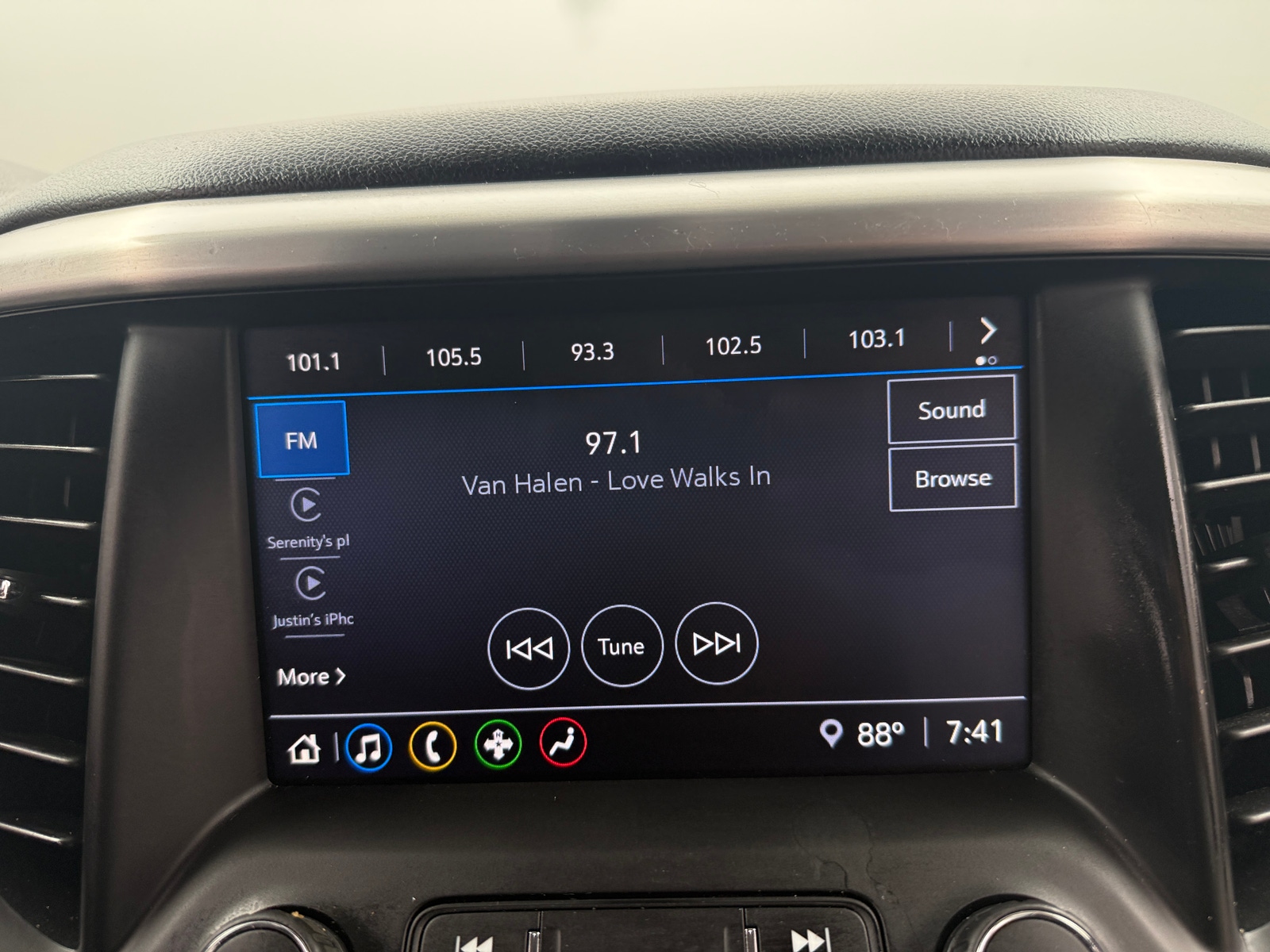 Thumbnail: 2021 GMC Acadia - 4
