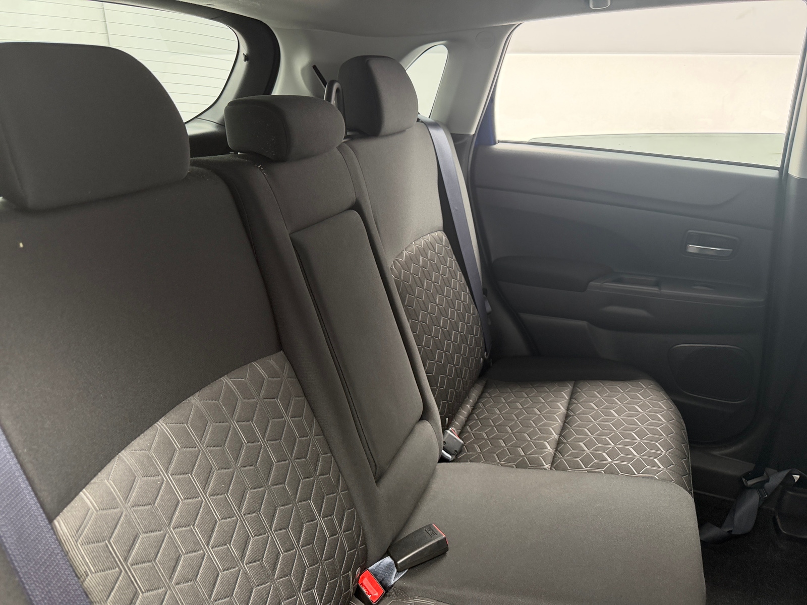Thumbnail: 2026 Mitsubishi Outlander Sport - 6