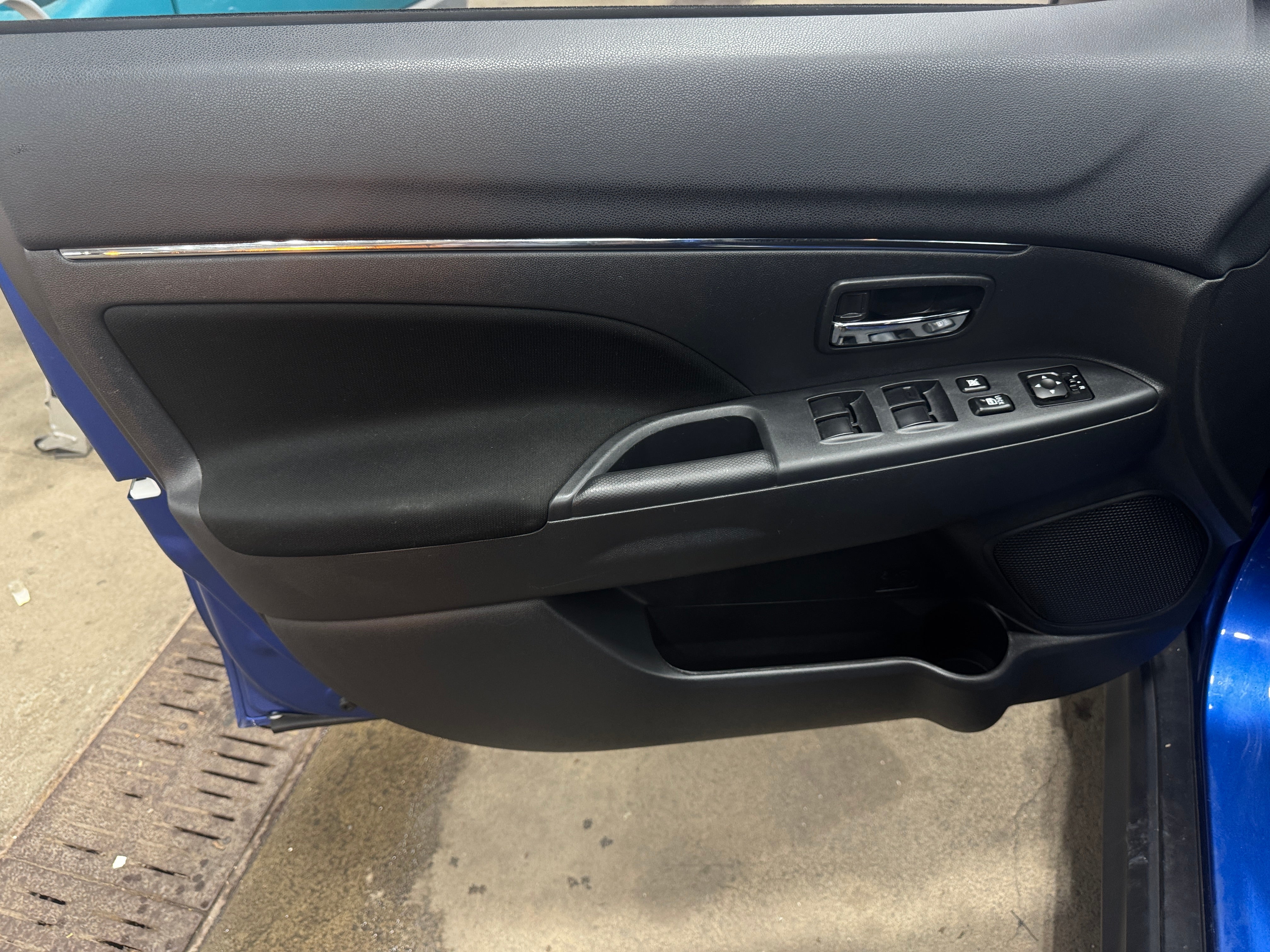 2026 Mitsubishi Outlander Sport LE