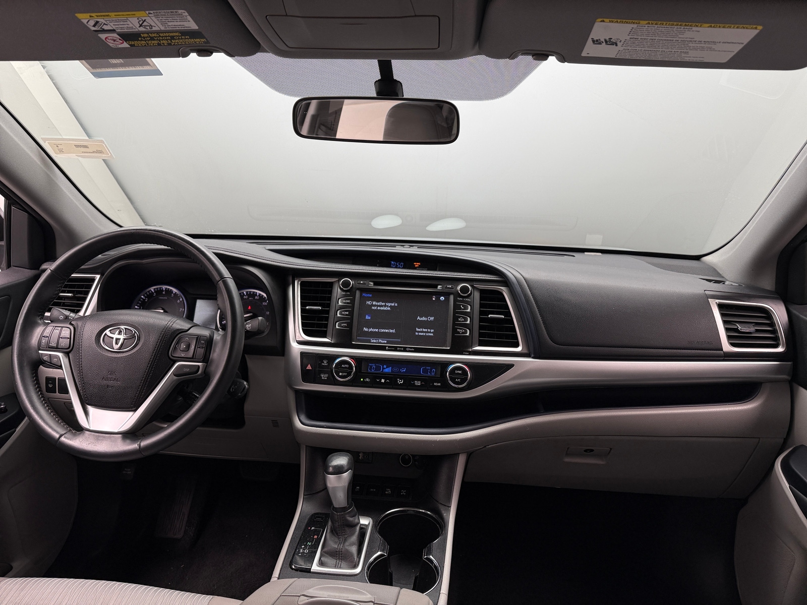 Thumbnail: 2016 Toyota Highlander - 3