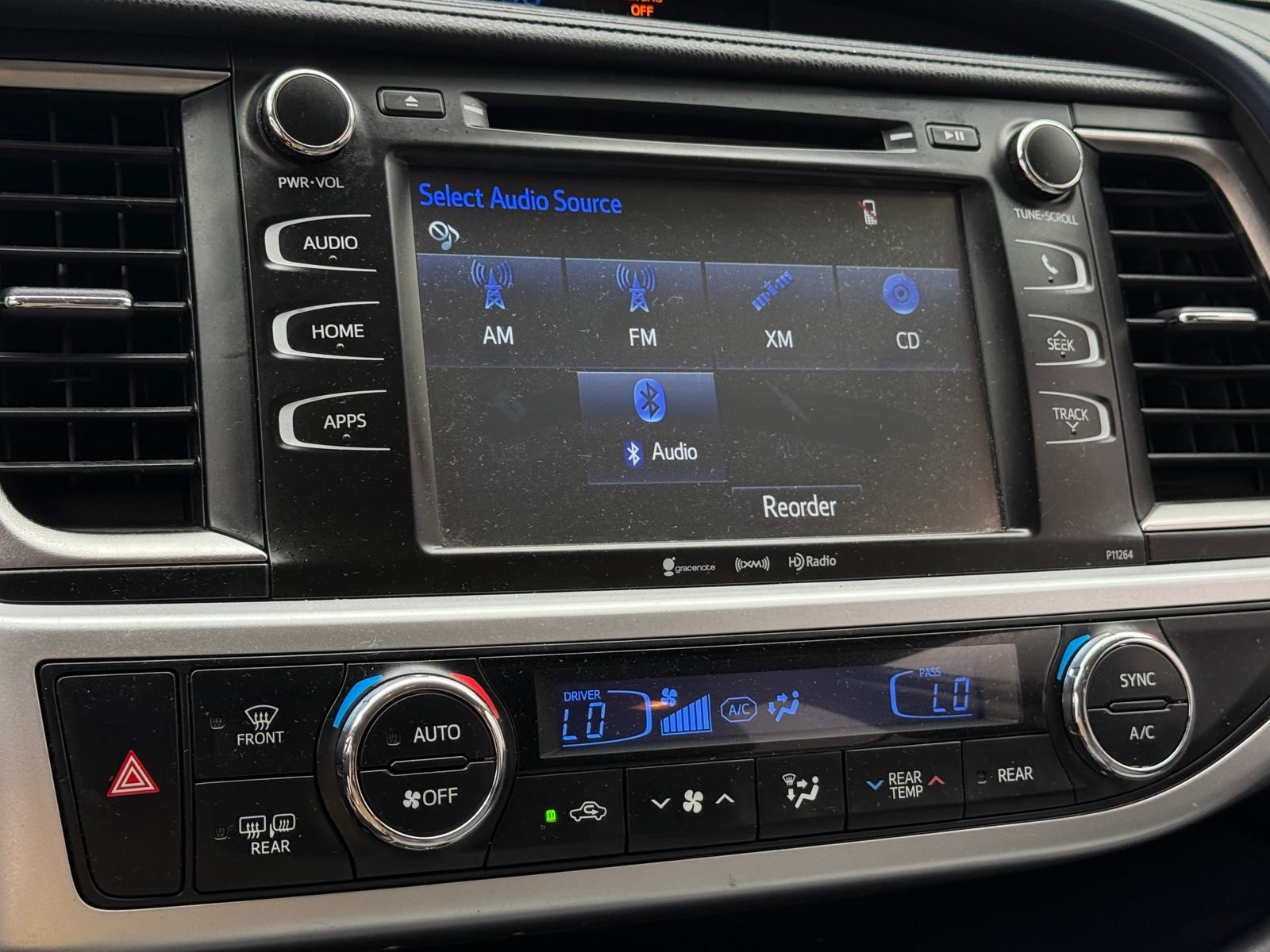 Thumbnail: 2016 Toyota Highlander - 4