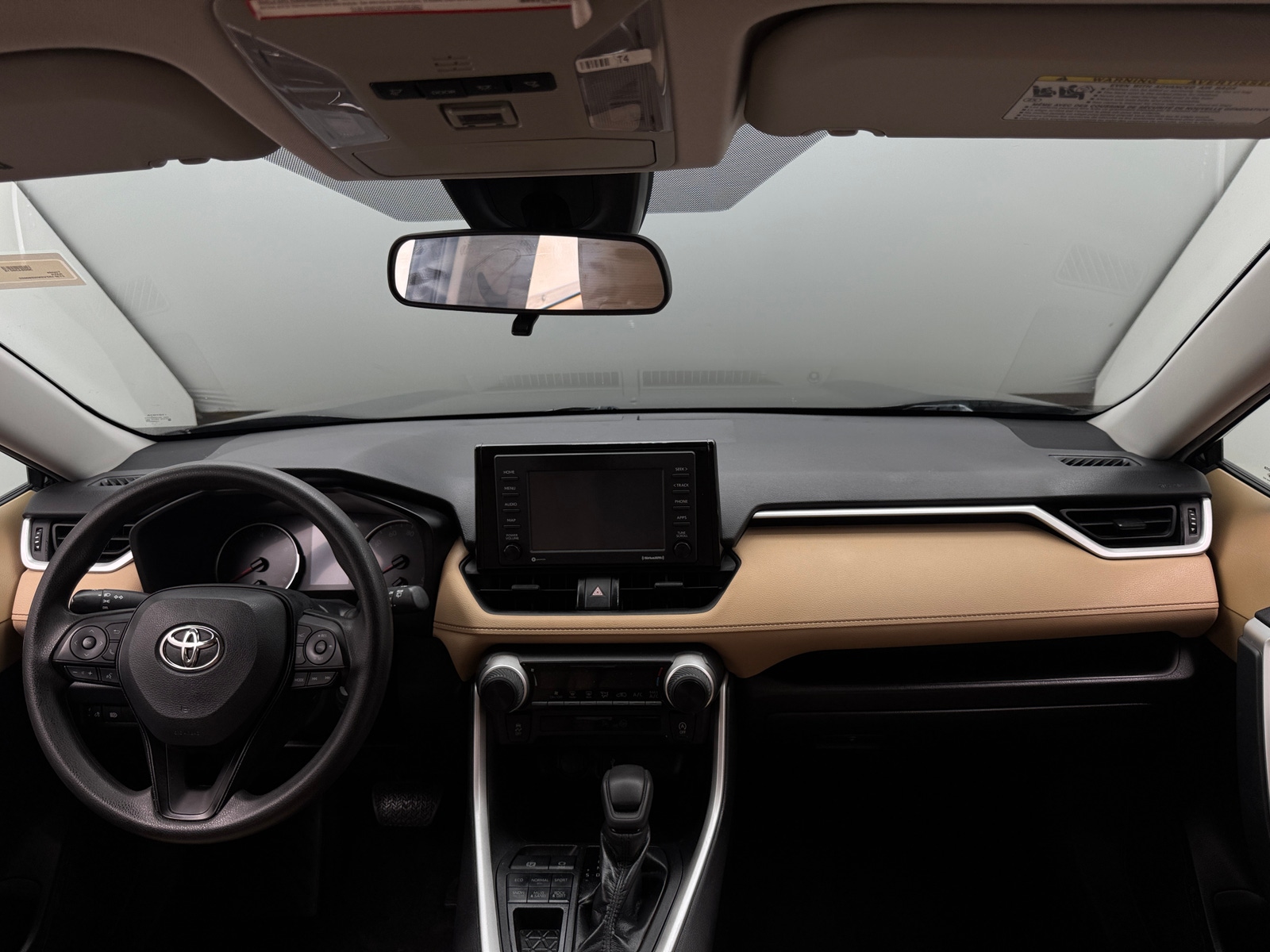 Thumbnail: 2022 Toyota RAV4 - 3