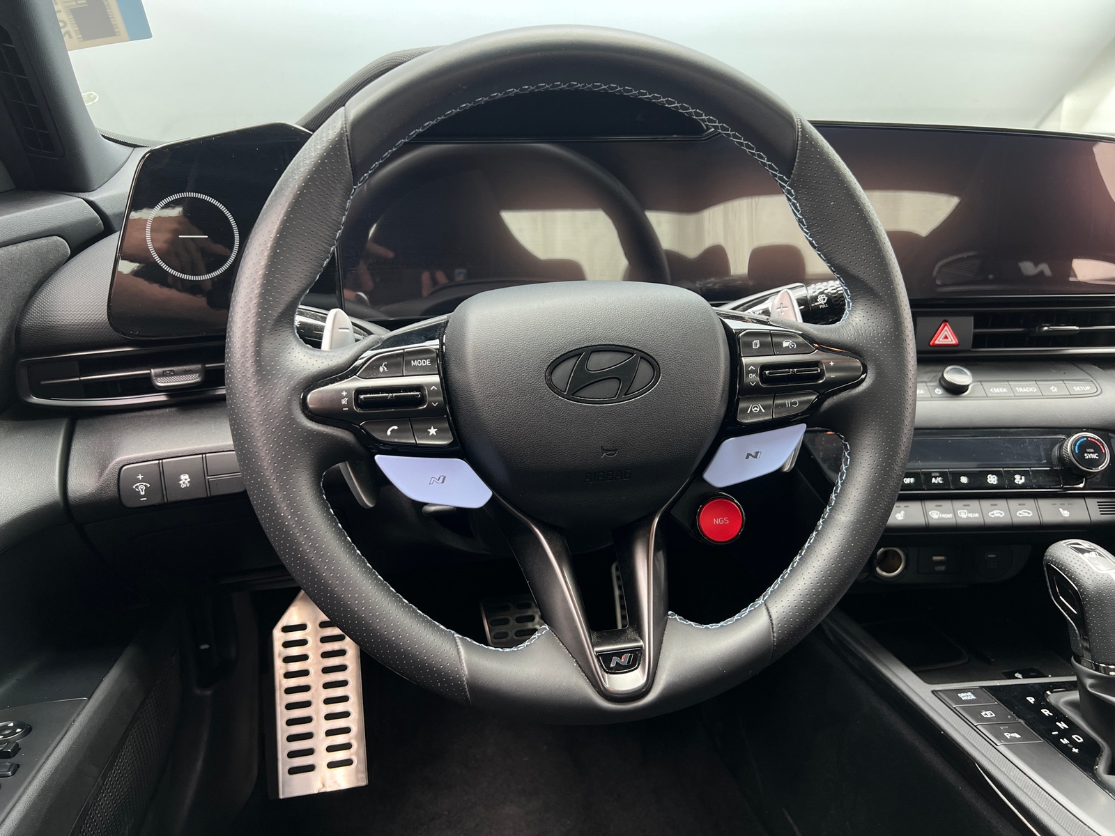 Thumbnail: 2026 Hyundai Elantra - 4