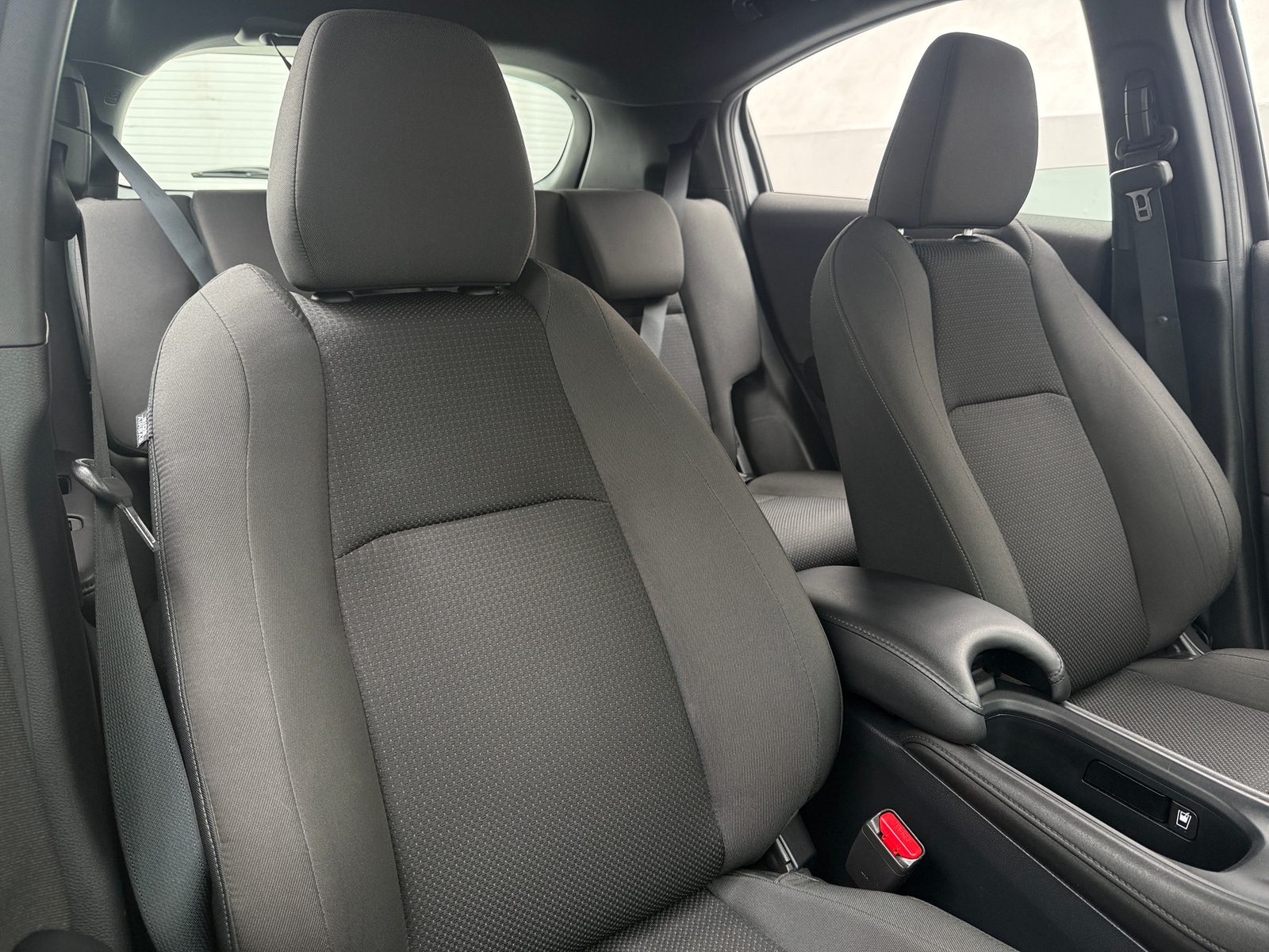Thumbnail: 2020 Honda HR-V - 2