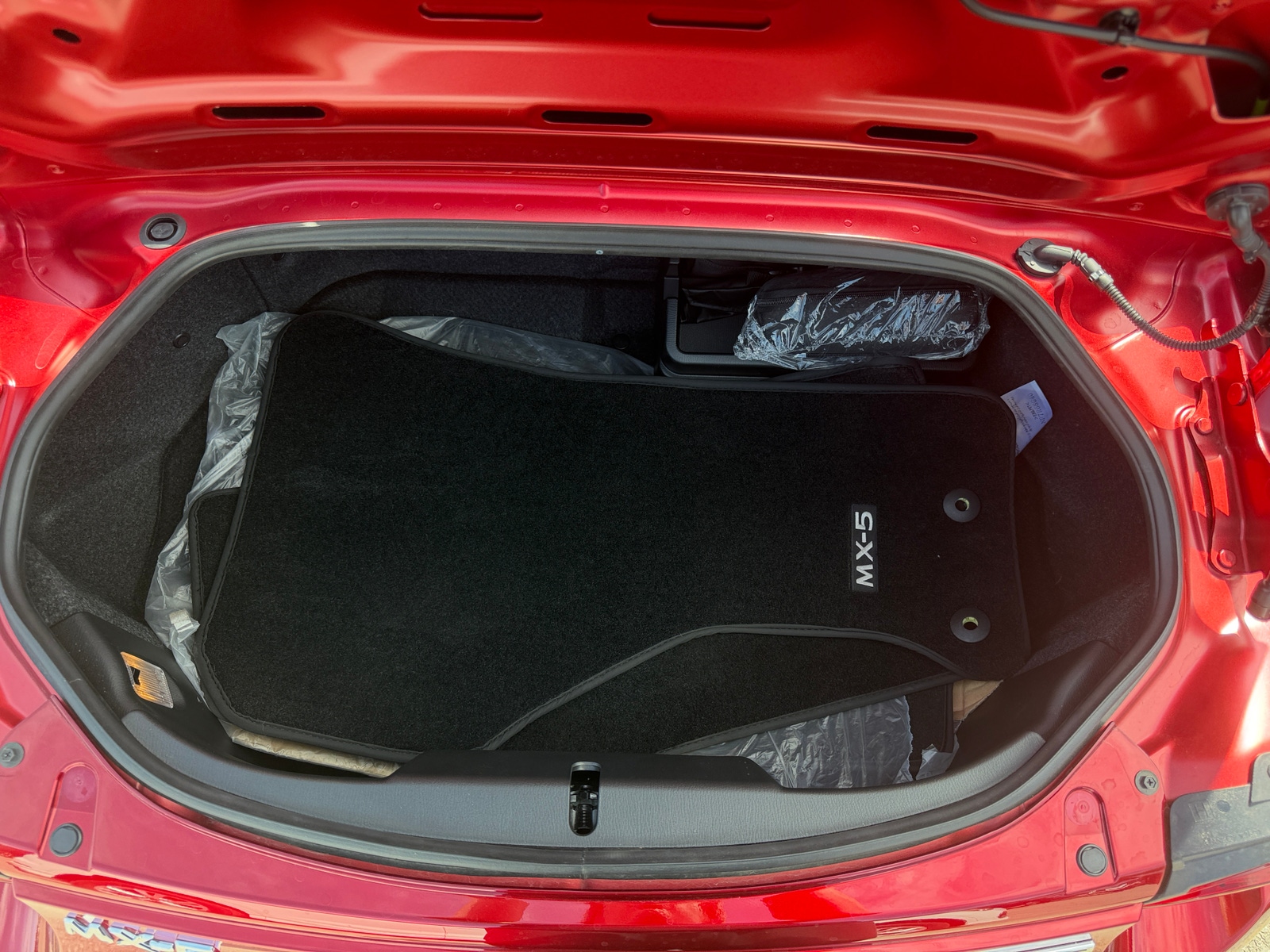 Thumbnail: 2026 Mazda MX-5 Miata - 5